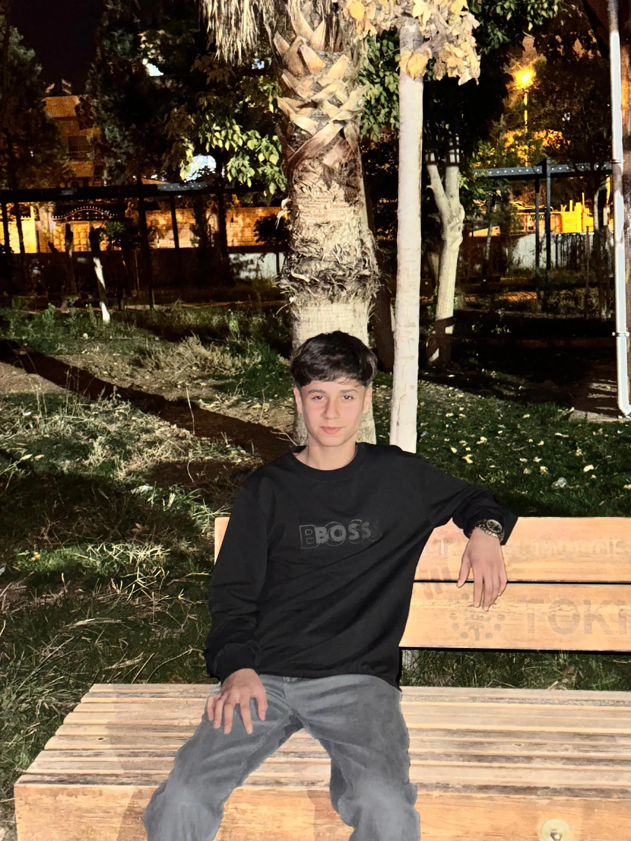 @𝓐𝓹𝓸𝓬𝓪𝓷_____47🦅