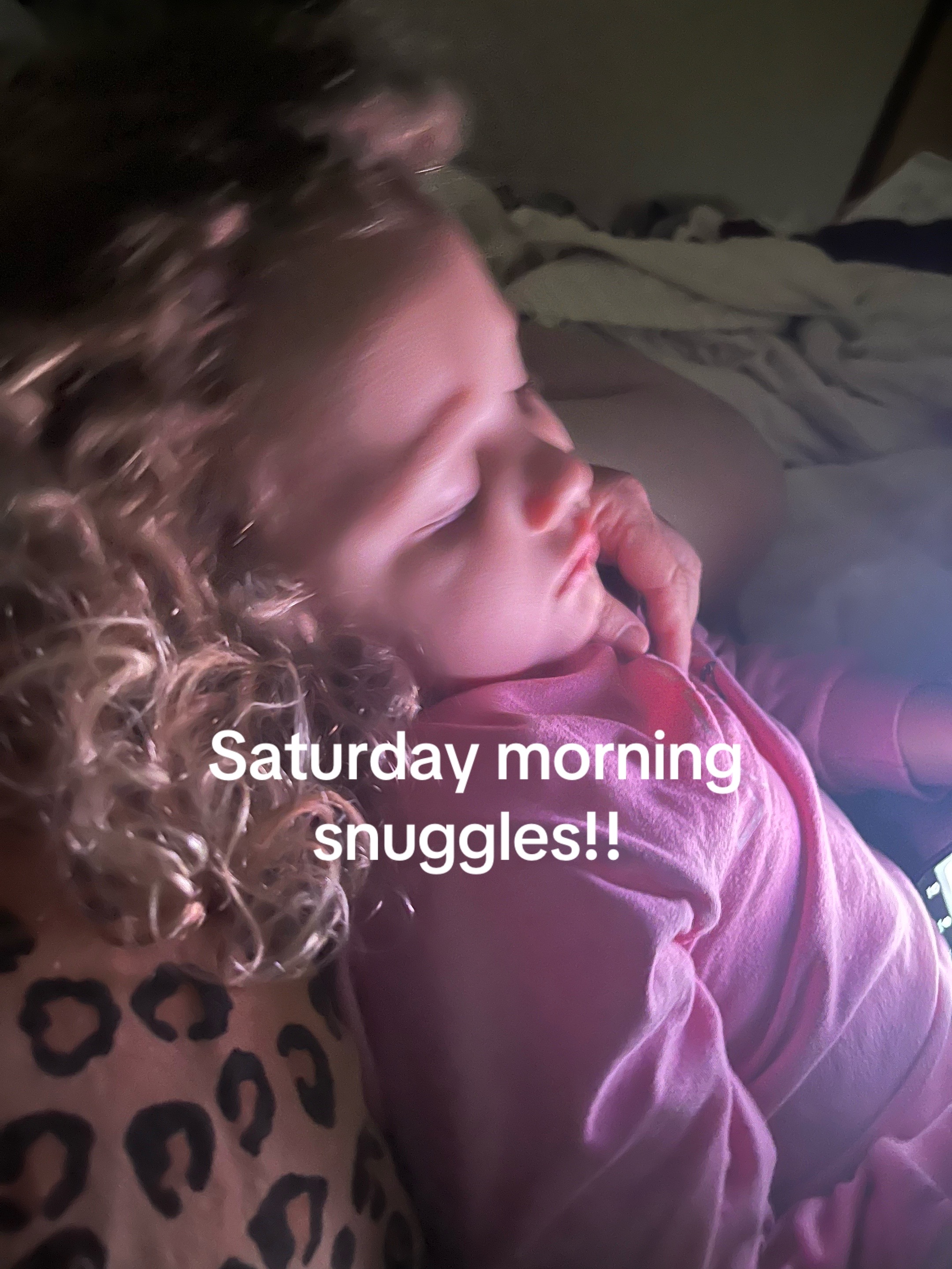 @Hot mess express travel mom!!