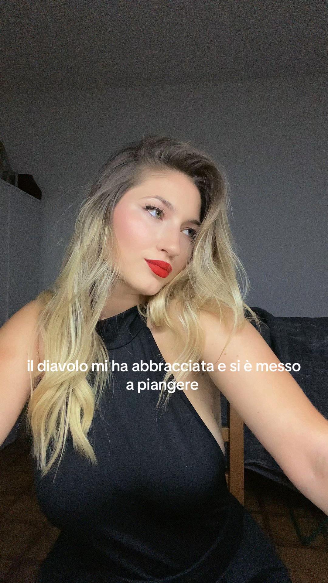 @Carol_aina