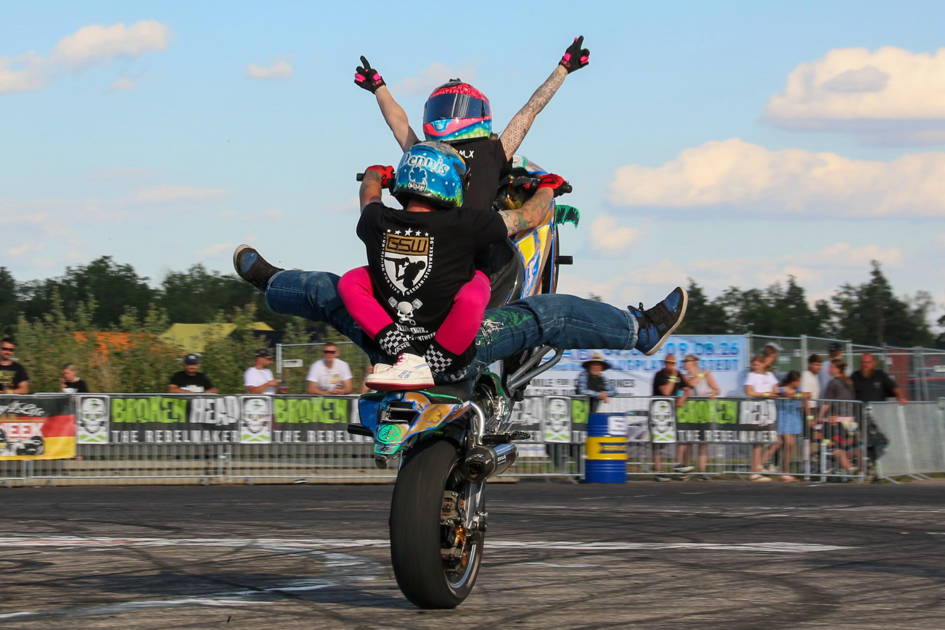 @stunt_team_x