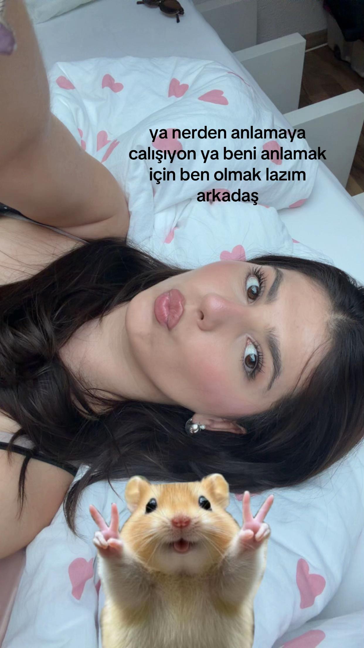 @Özge 🩷