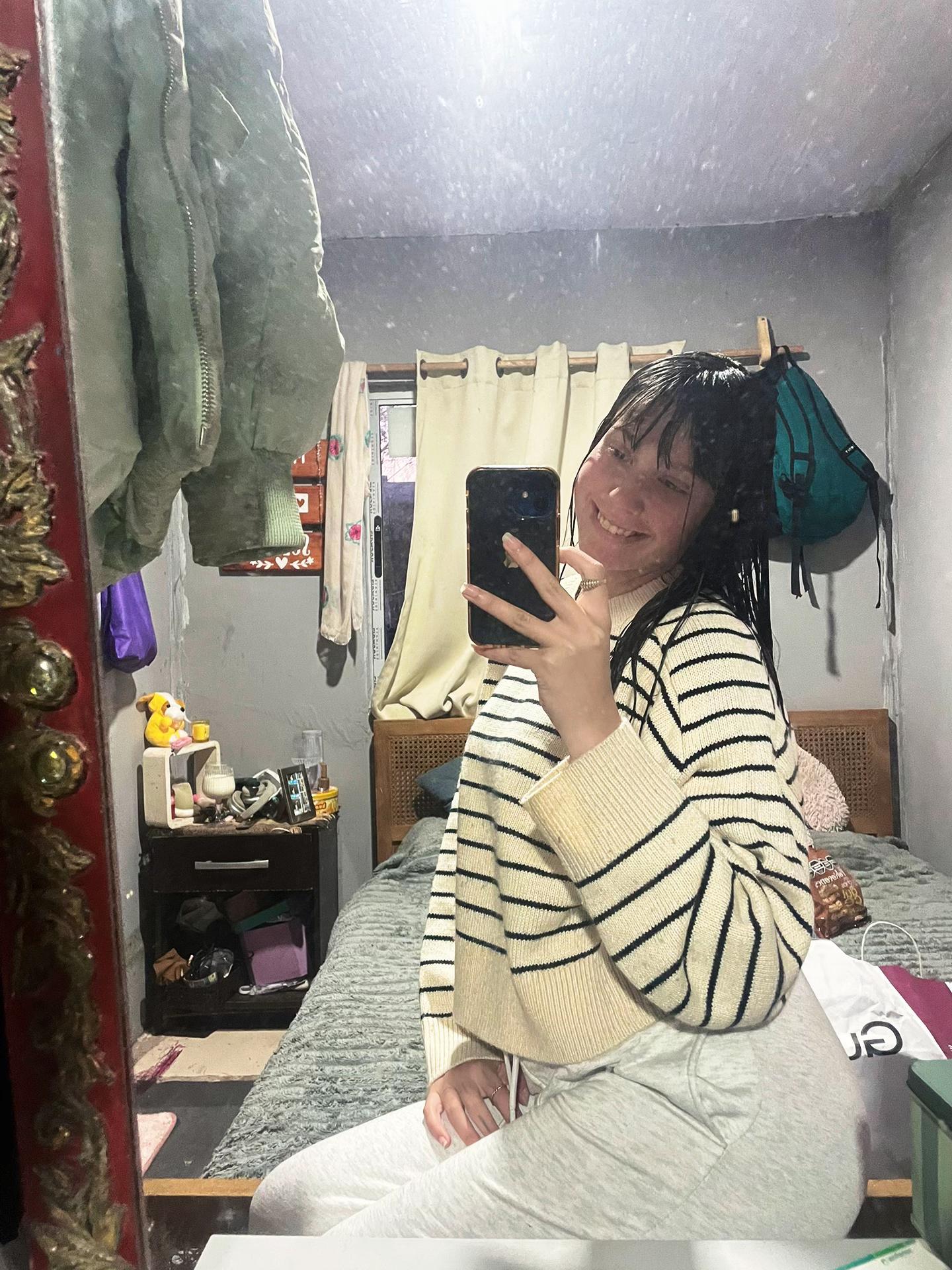 @Ariii_07