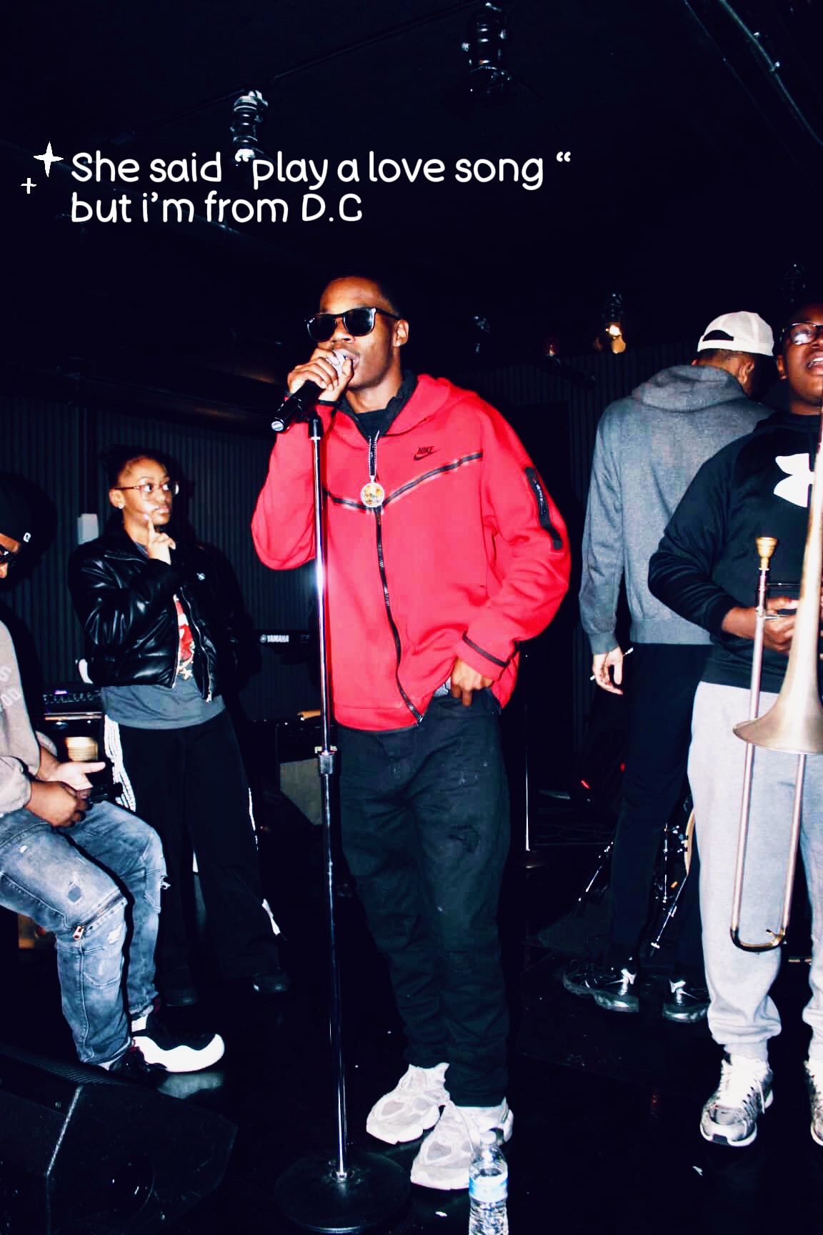 @Wavy🎙️🖤