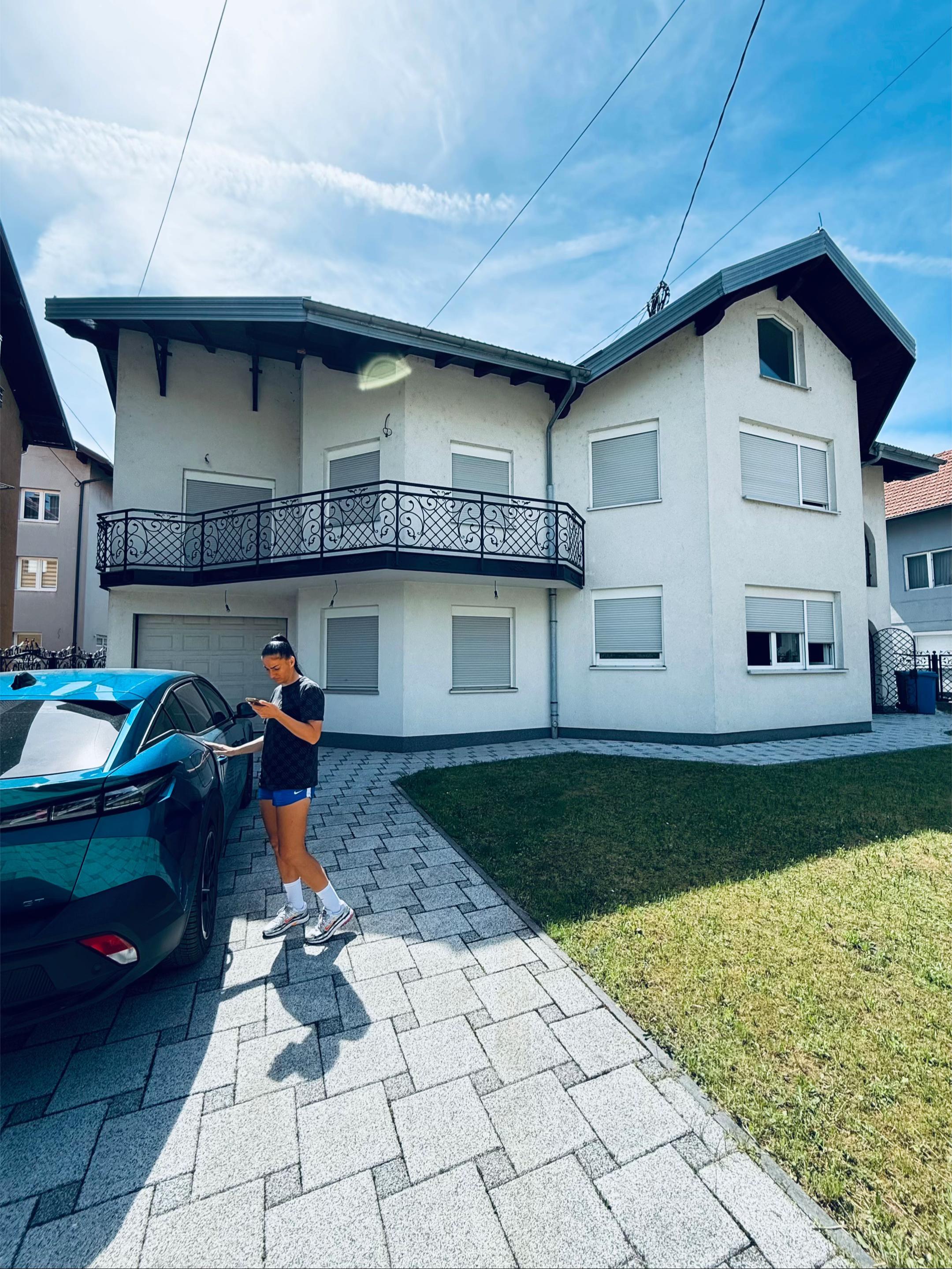 @Alma Kamerić