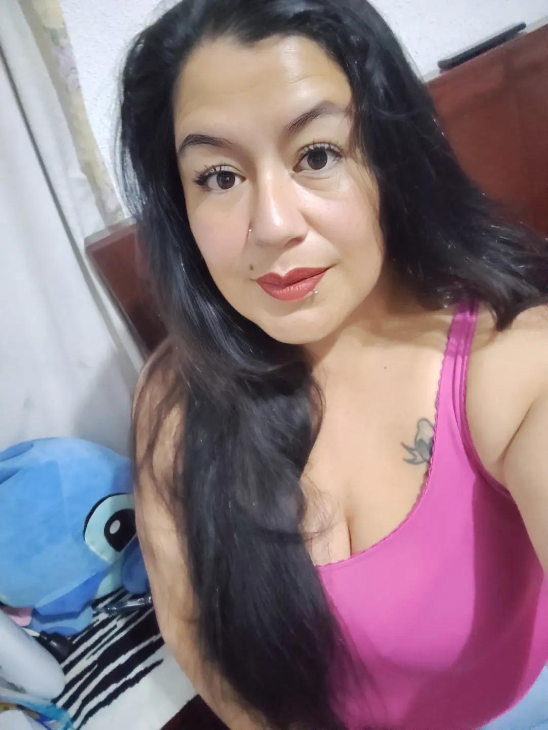 @jazminvalencia305