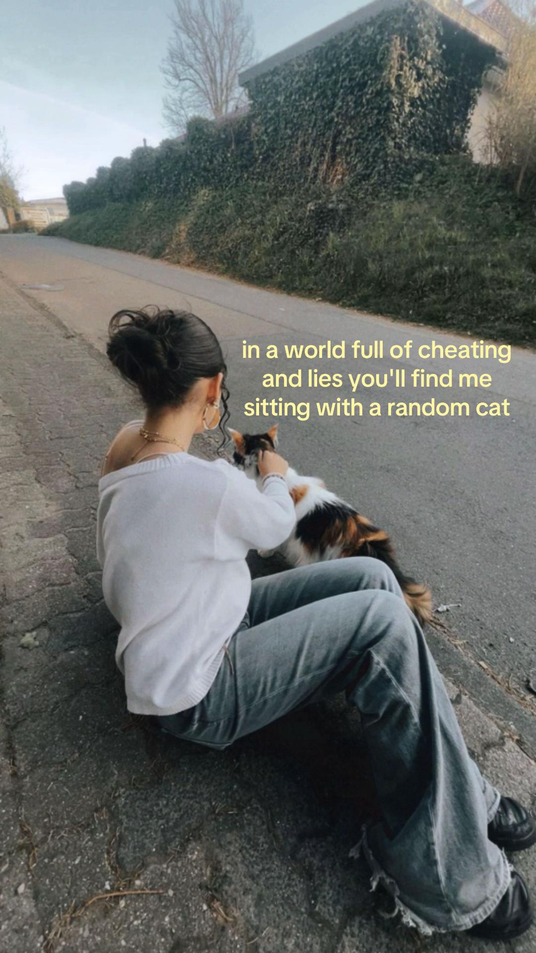 @𝑇𝑜𝑙𝑖𝑛
