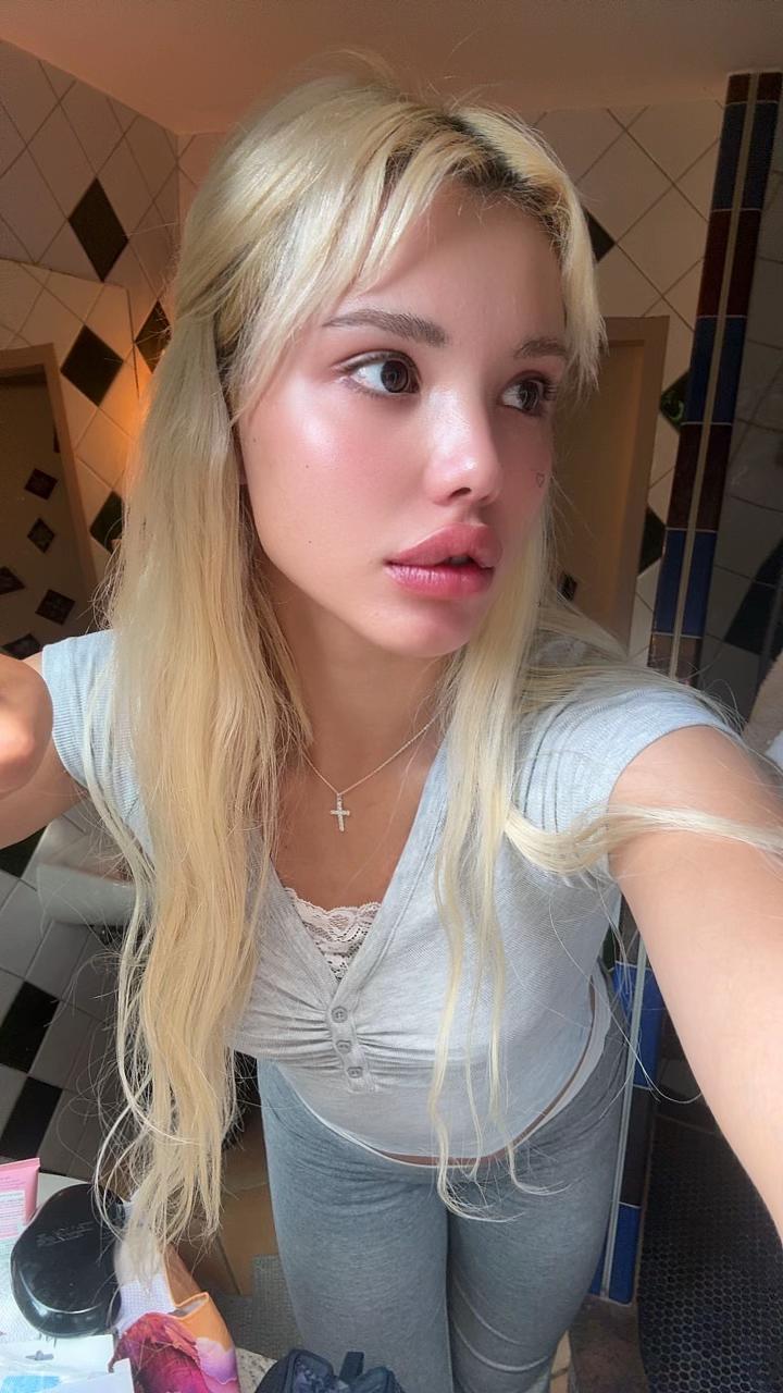 @krankebarbie