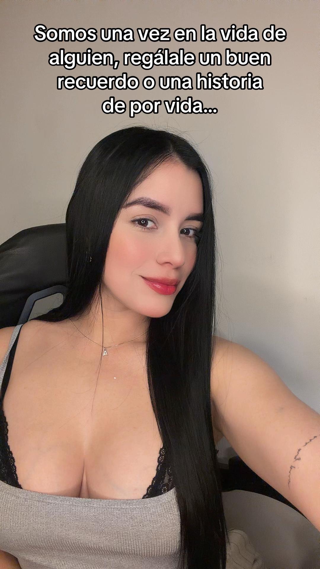 @🍅Angie Moreno🪼🅿️