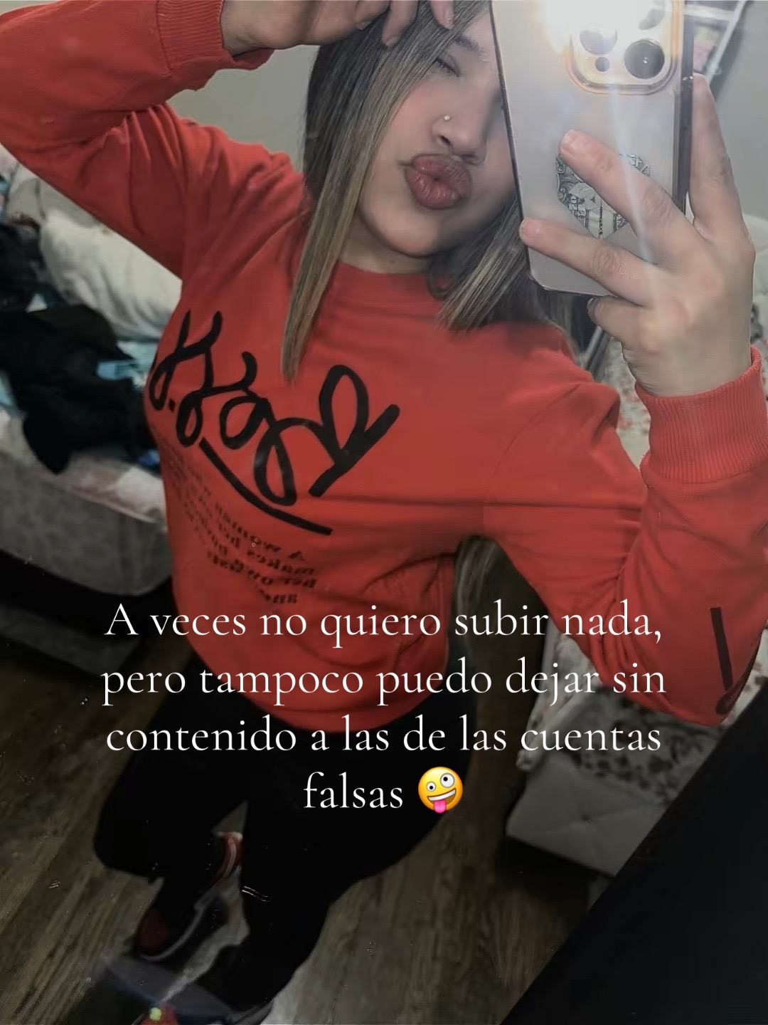 @karlynamia_