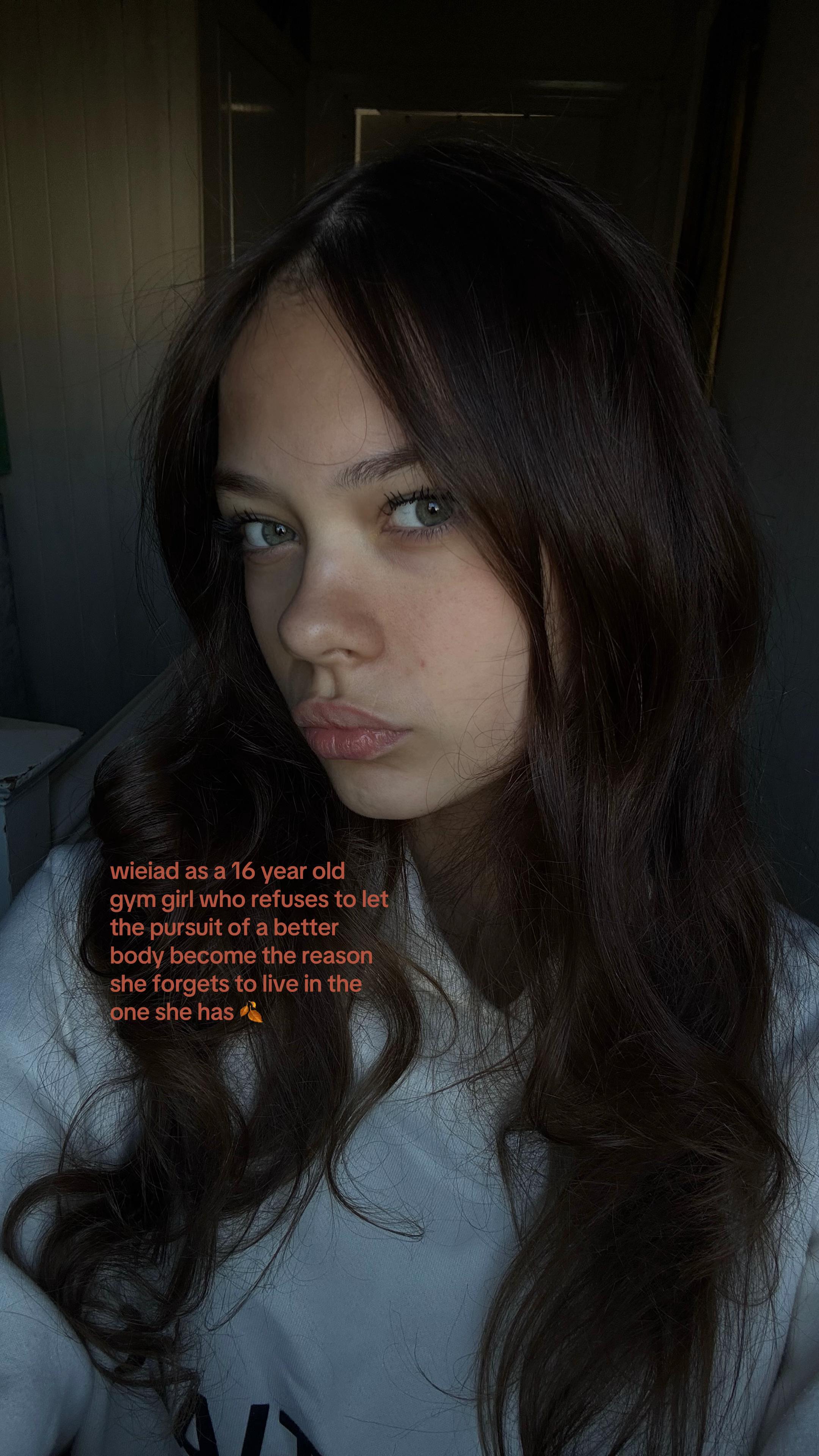 @danielė