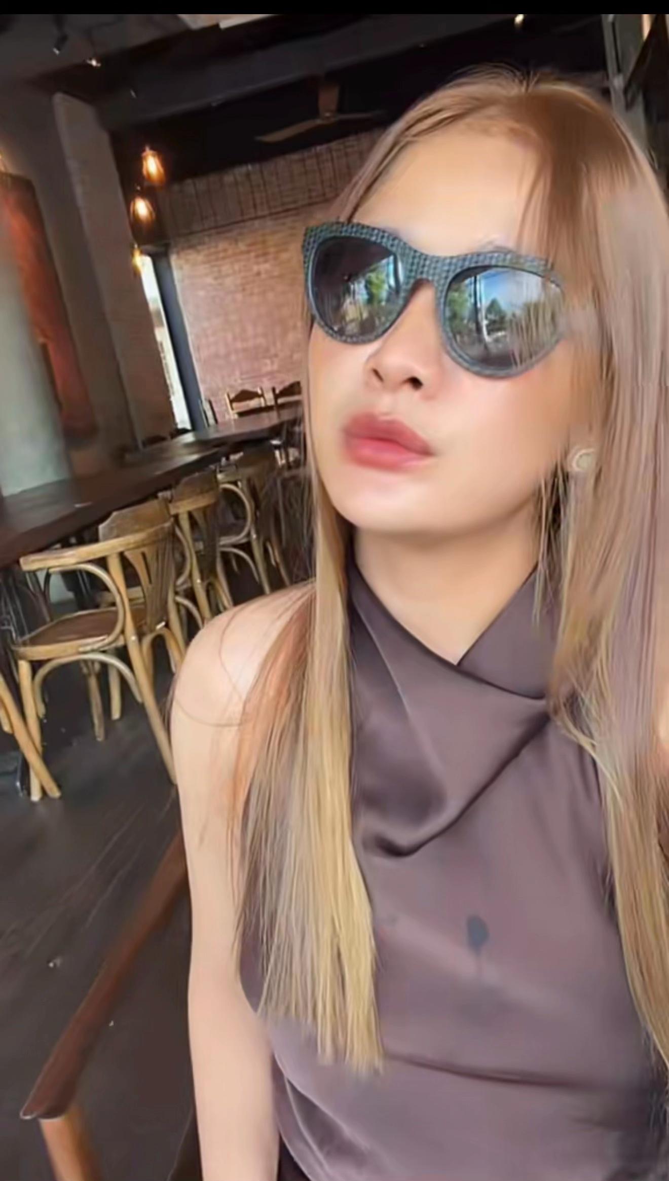 @Lucyya