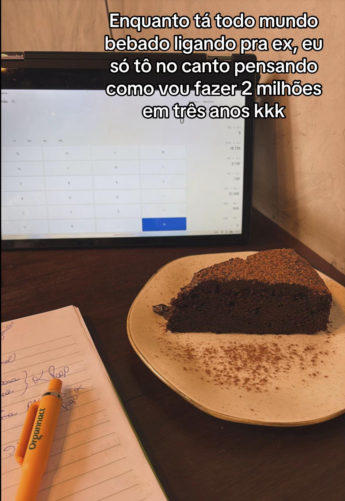 @pedroorzia_