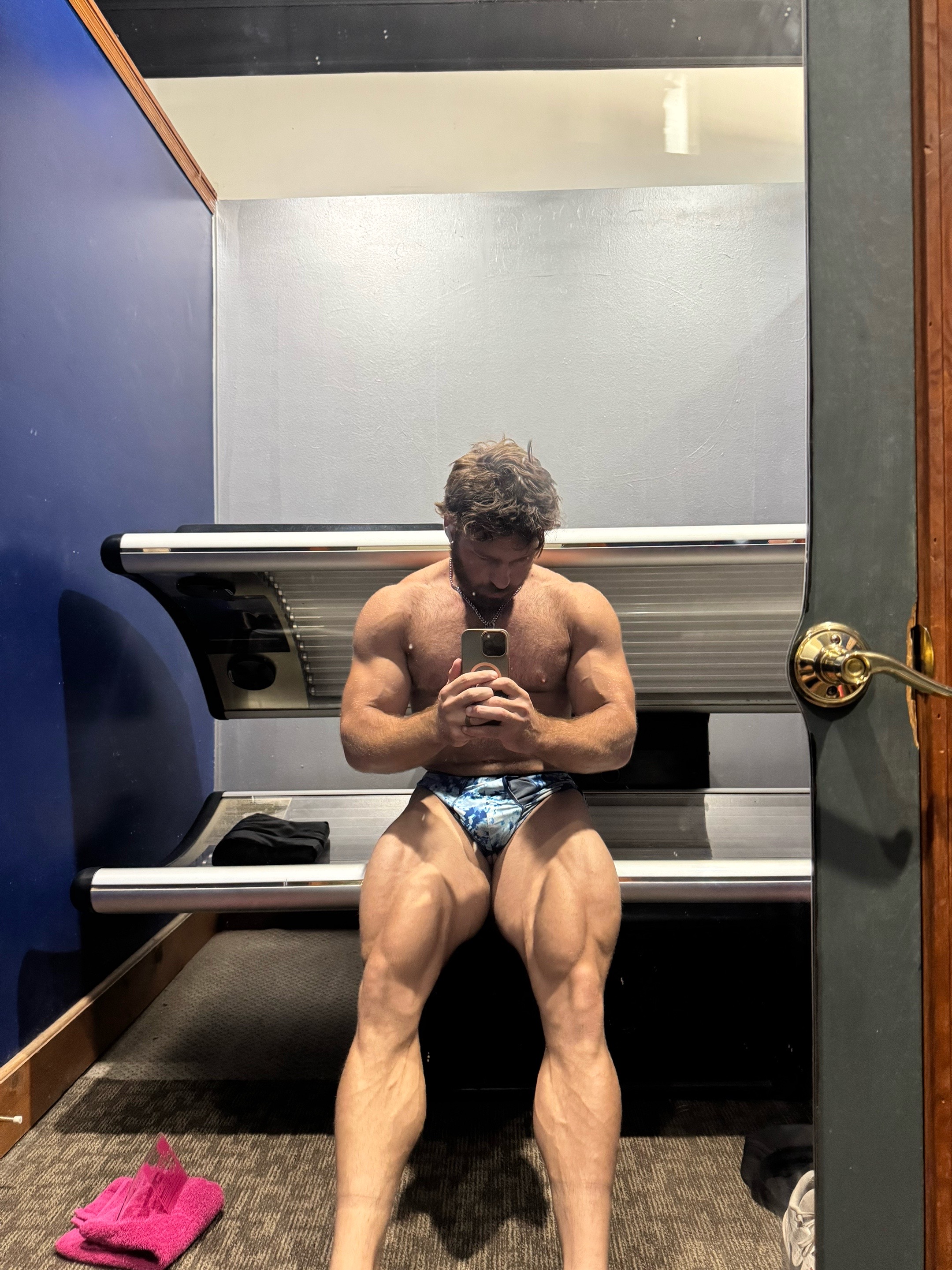 @Alex 🦍