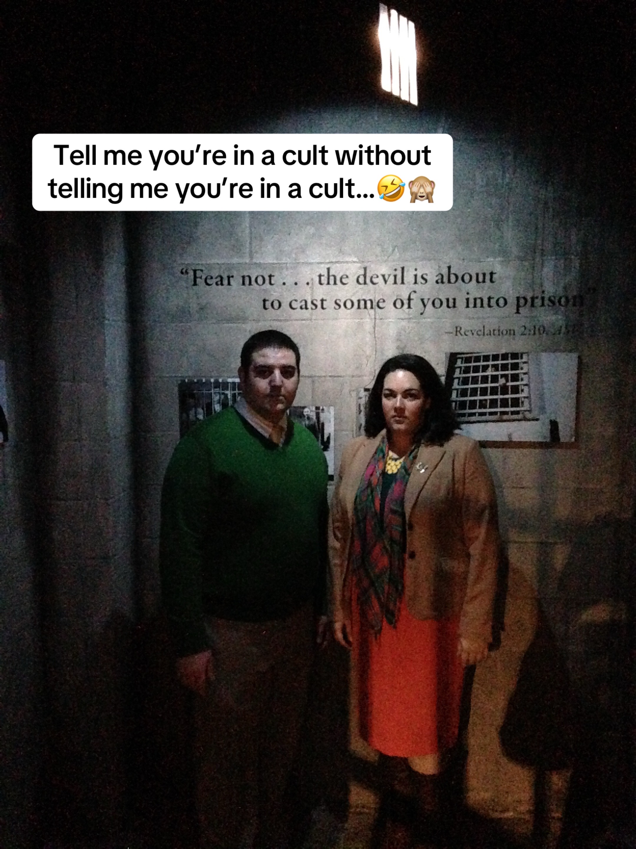 @TheWorldlyWoman
