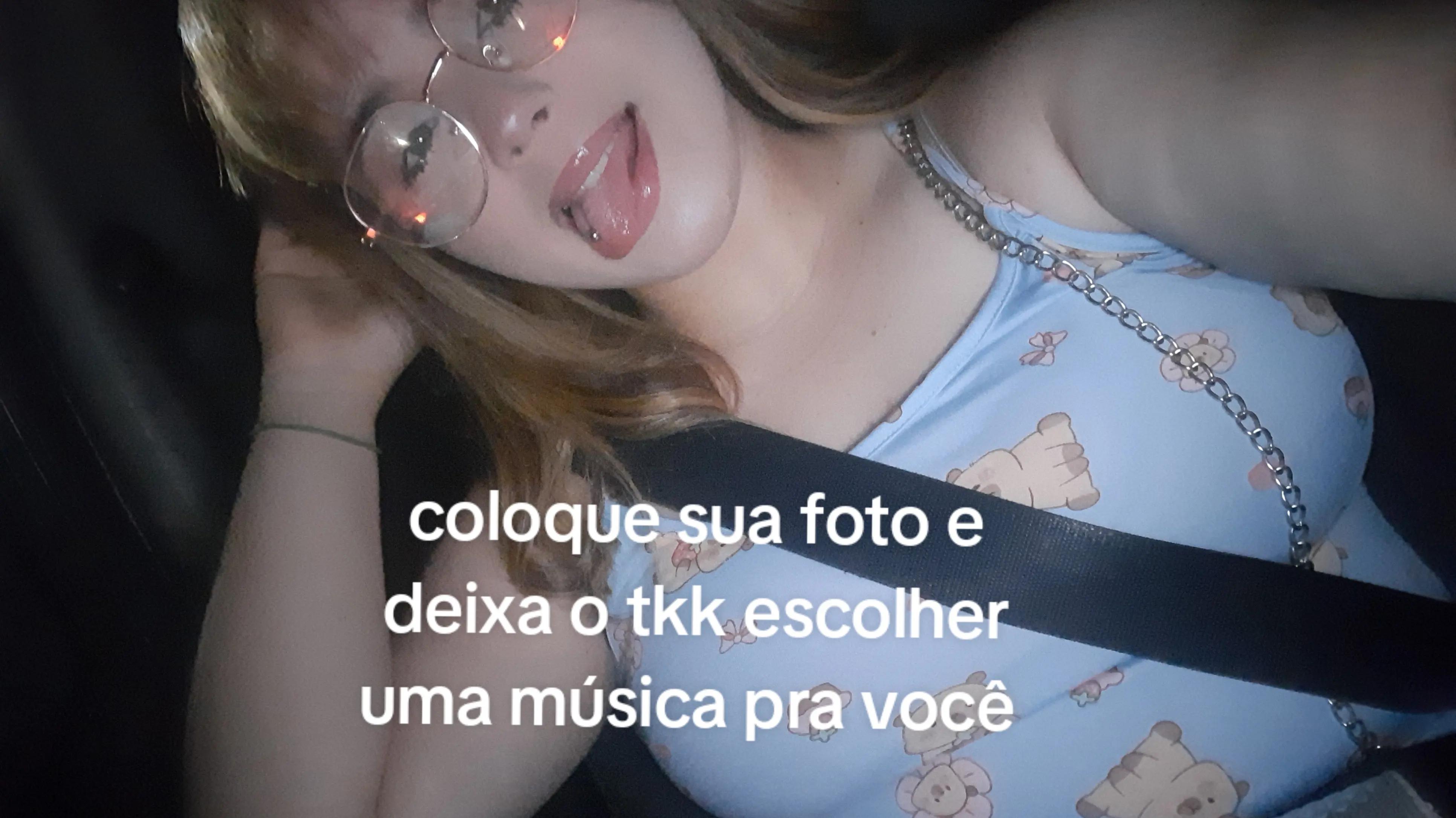 @Mariana pereira Cort