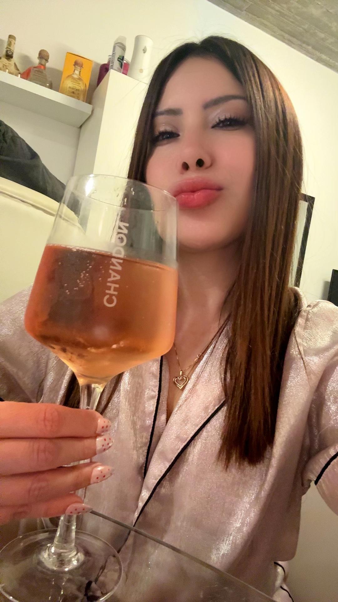 @carolinamedi1994