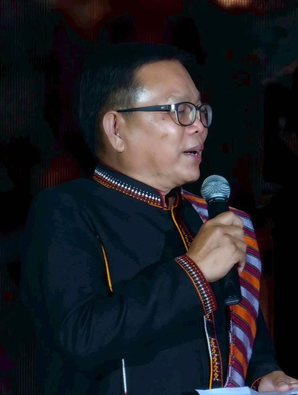 @ทองจันทร์ ศรีสุธรรม