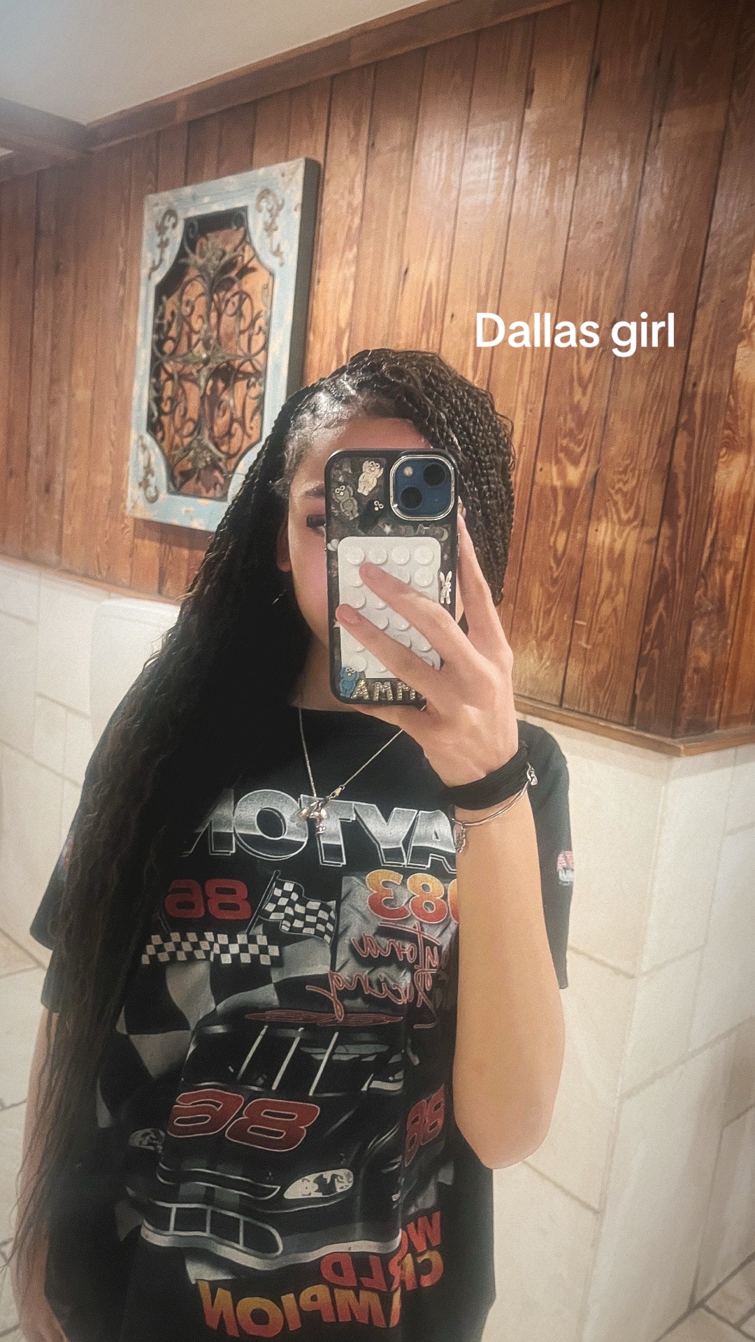 @𝒮𝑒𝒸𝓇𝑒𝓉𝓁𝒾𝒻𝑒𝑜𝒻_𝑒𝓂