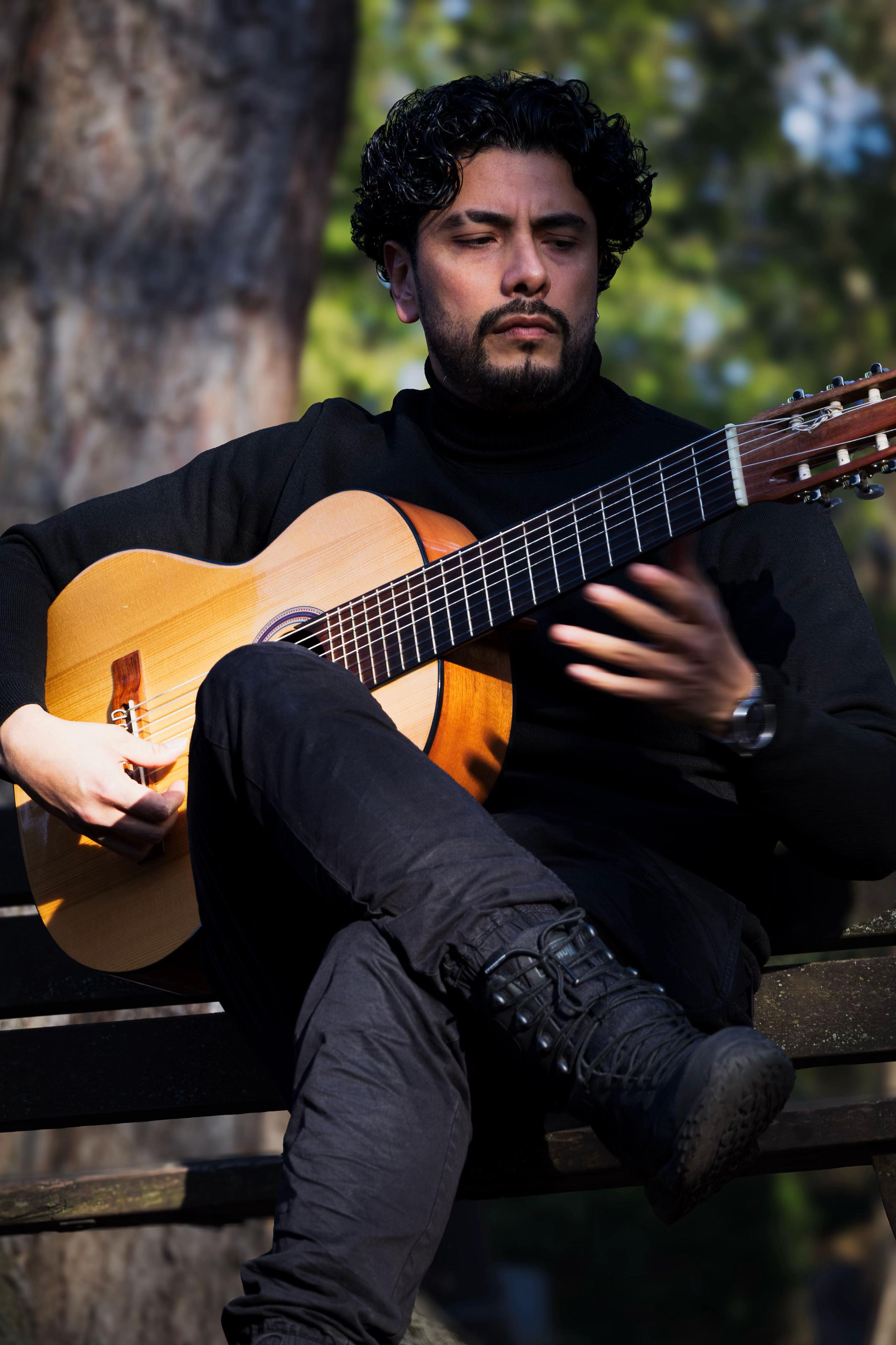@Adrian Flores Ibañez