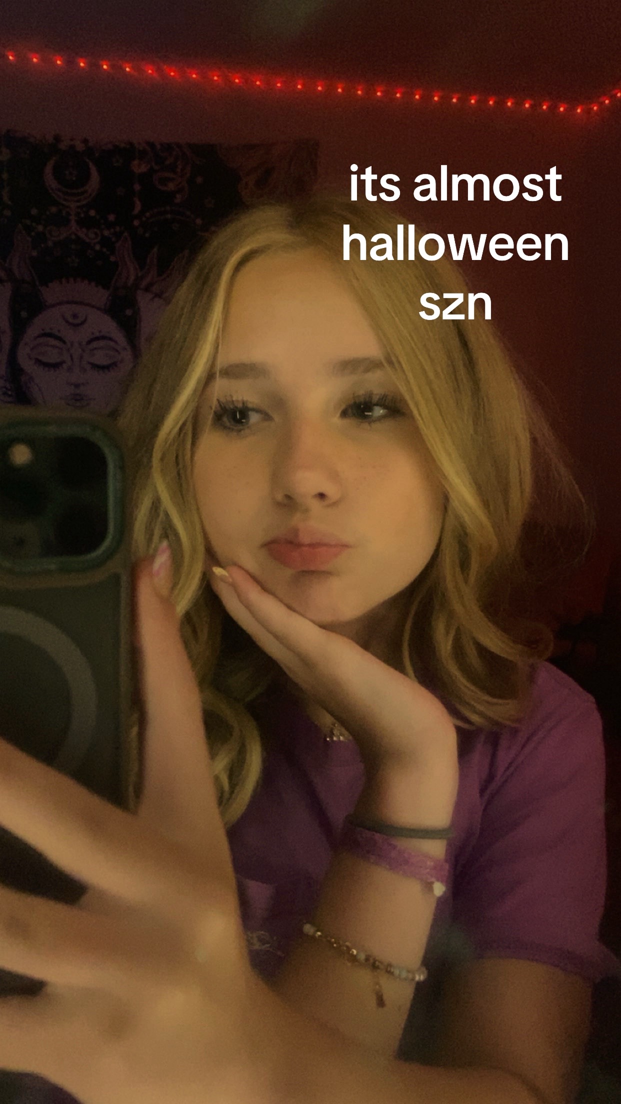 @anna メ𝟶