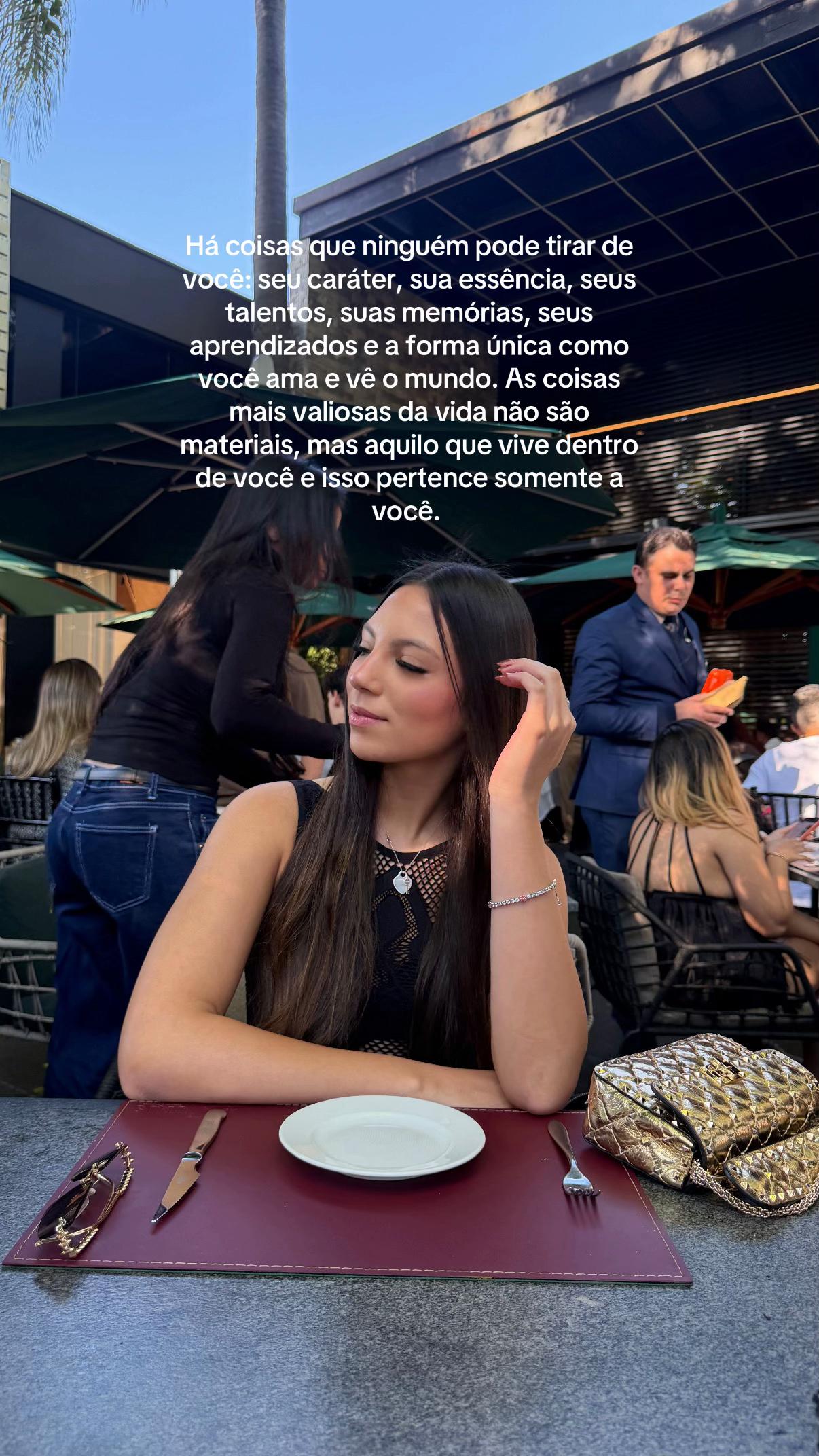 @Maria E. Lacerda⋆⭒˚.⋆