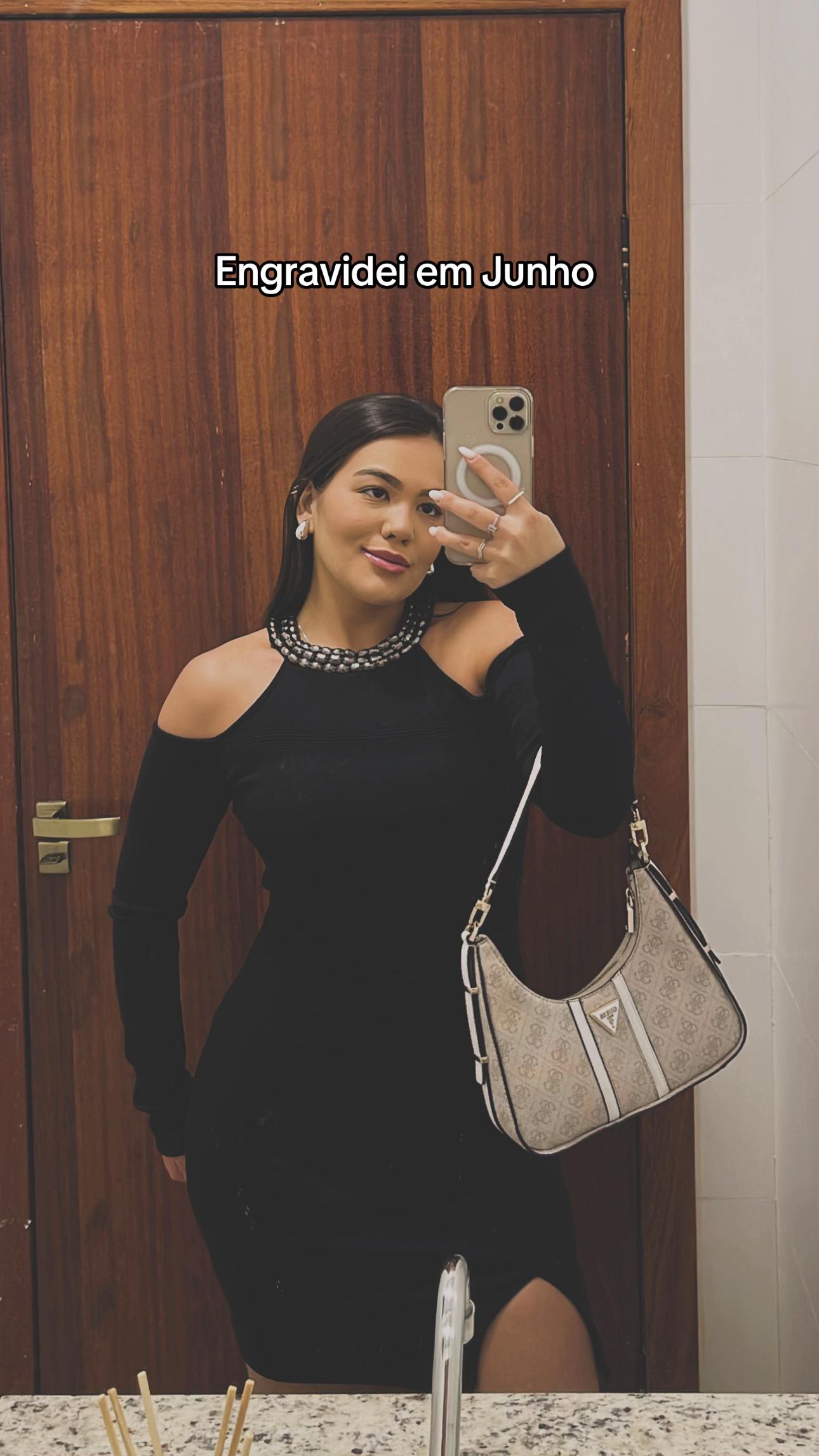 @Laura Laviola