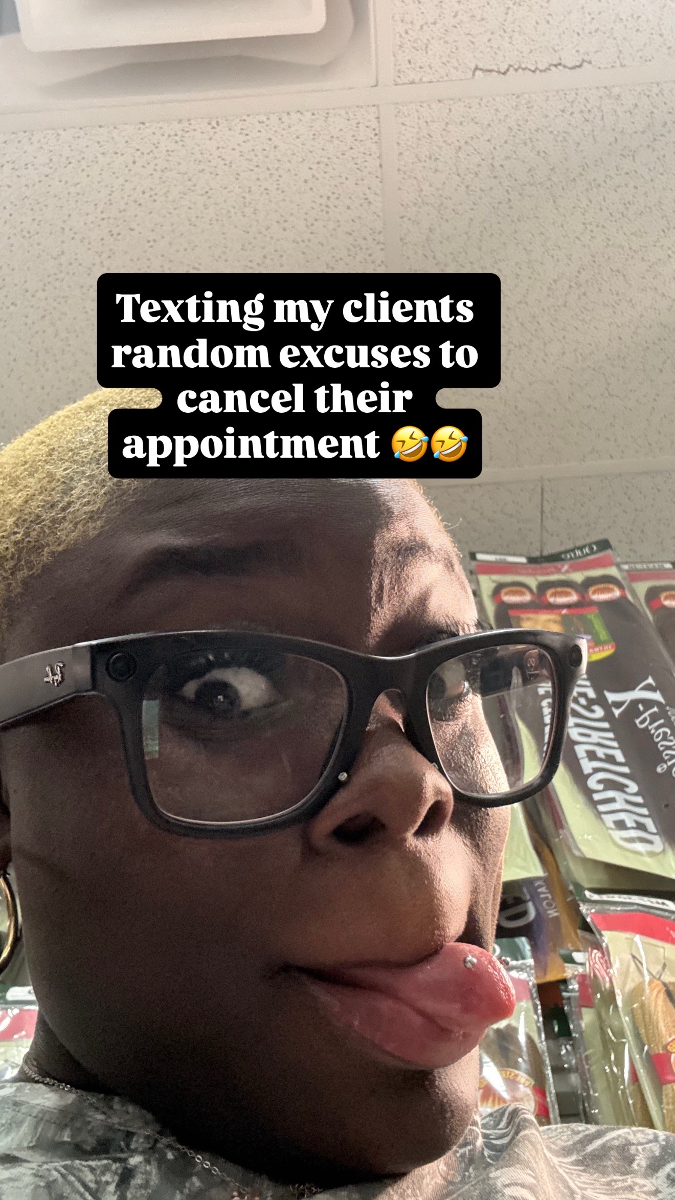 @Laidbyleshaa
