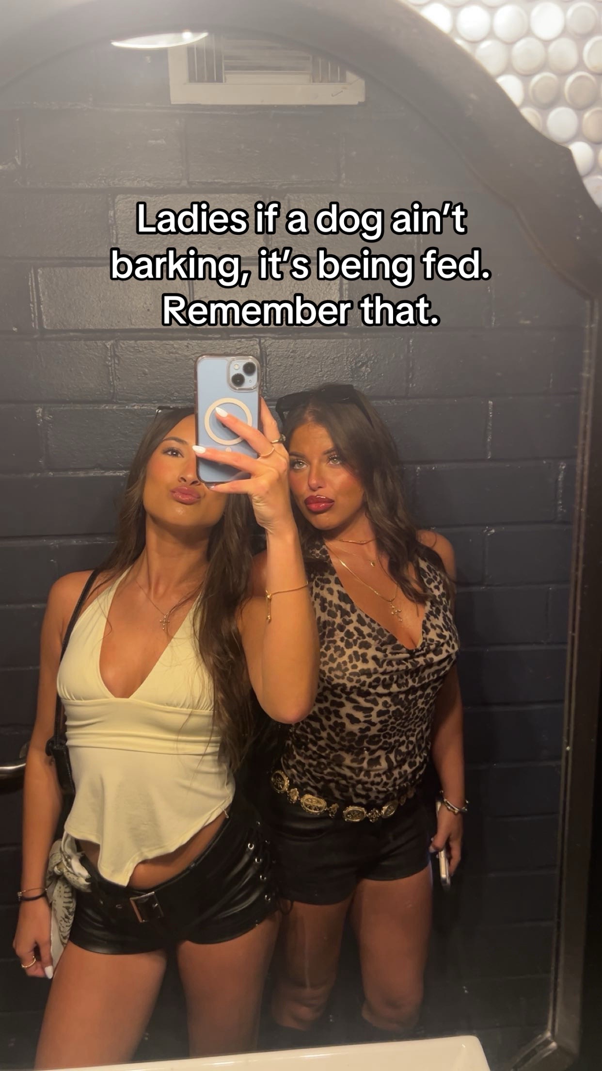 @T R I N