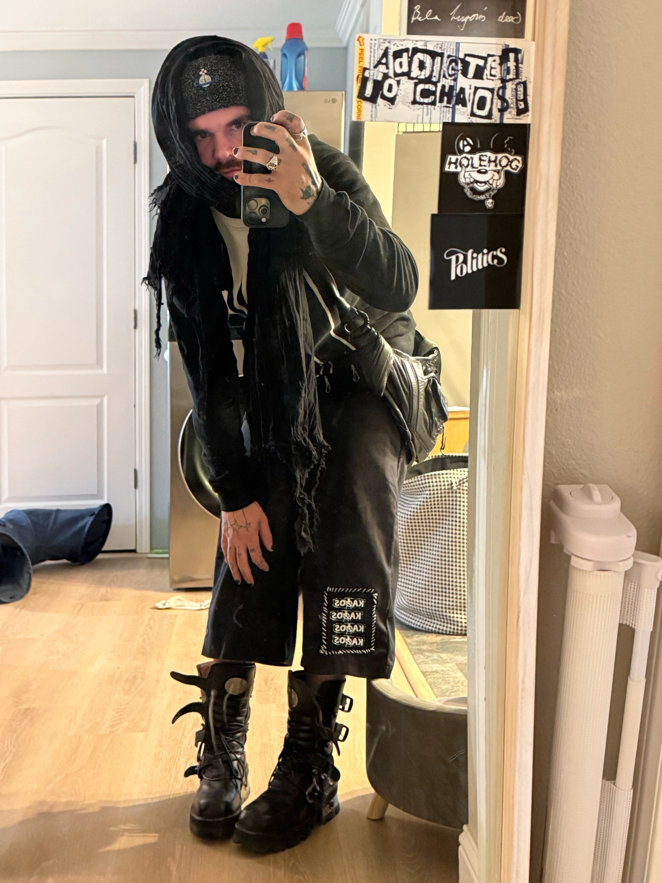 @LeVi4𐕣hvn⛧ ♱ ☥ 🜏🦇