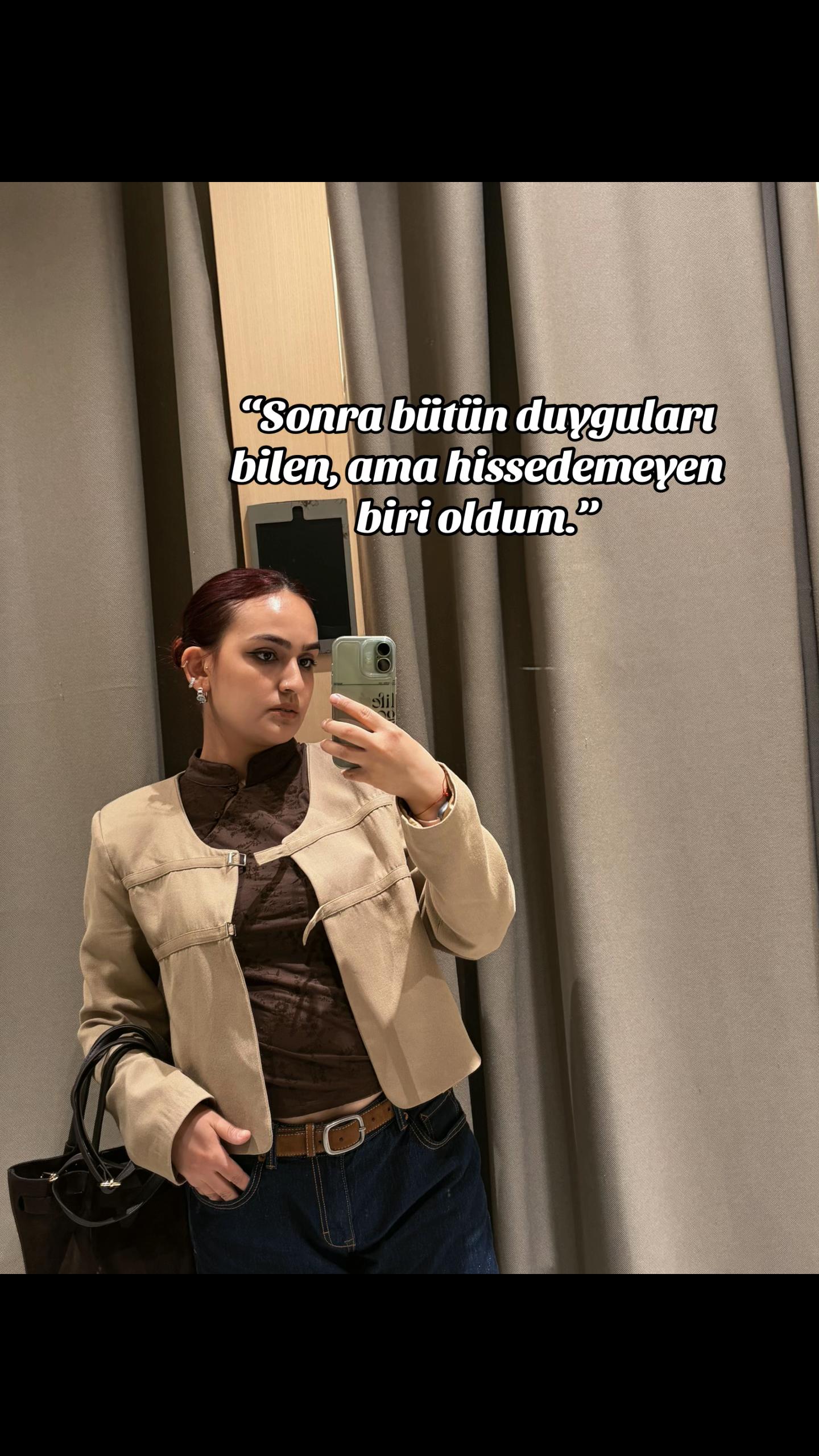 @Nazlı Yıldız