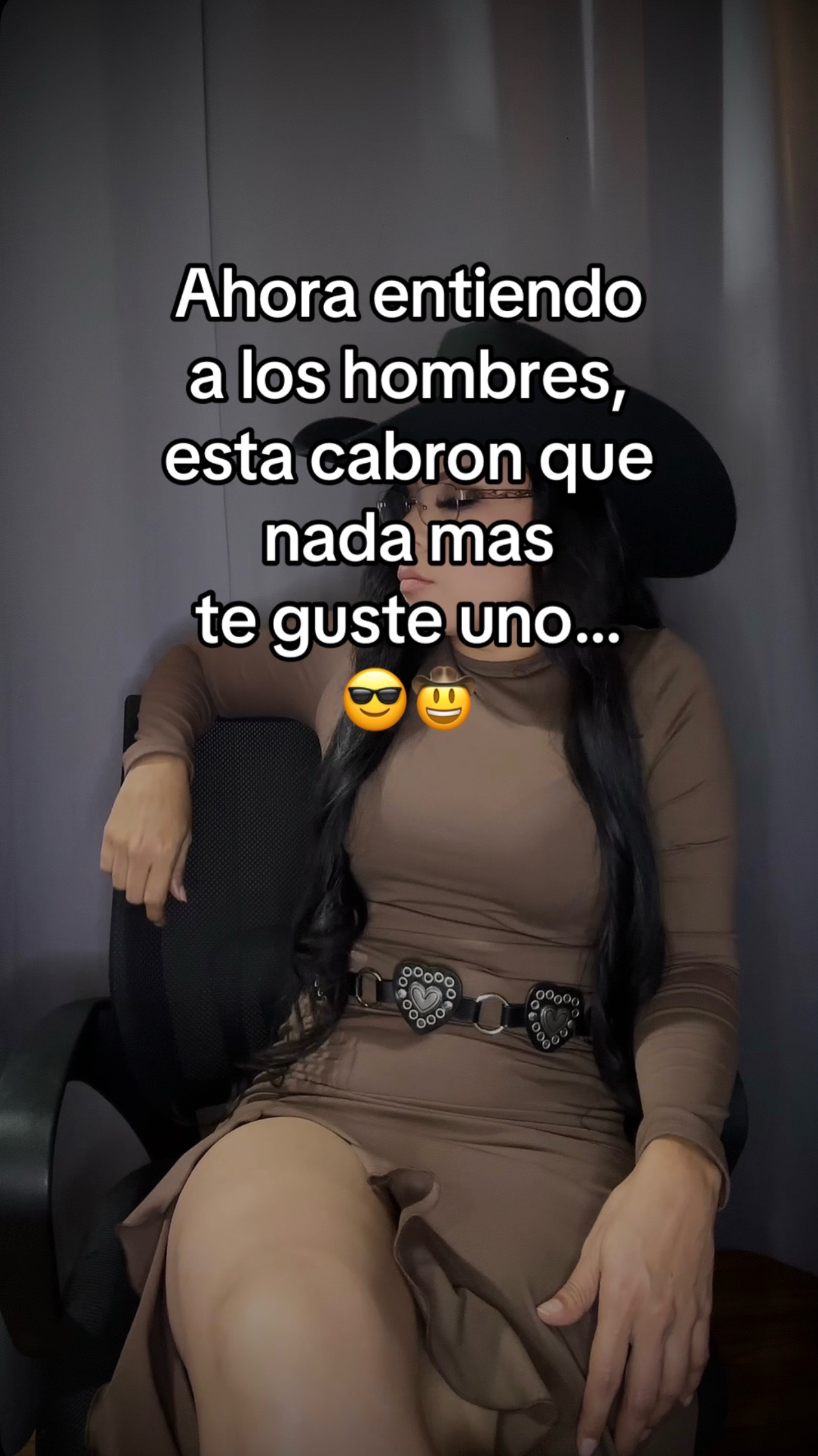 @️Angie Cast
