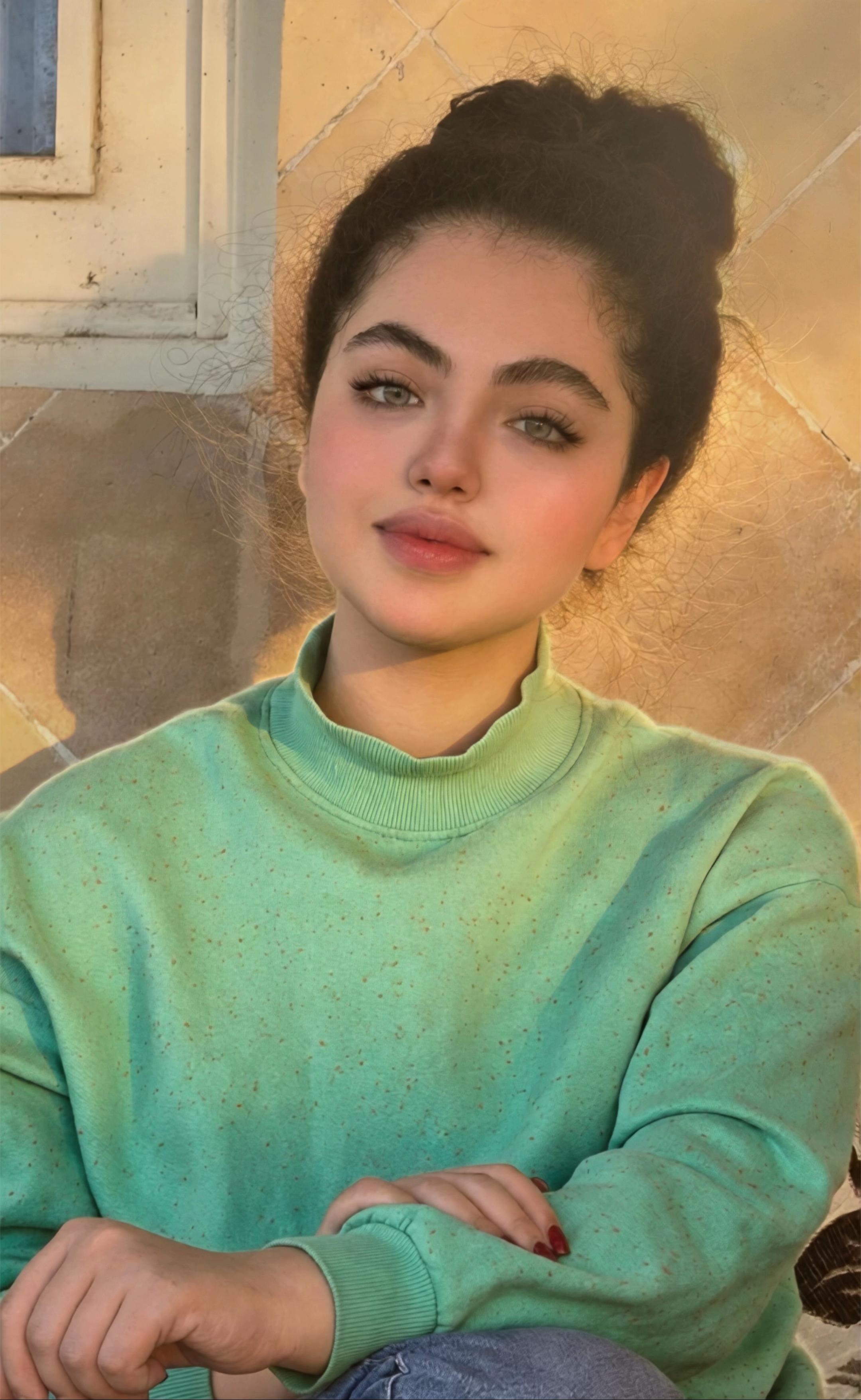 @parmidafakhari