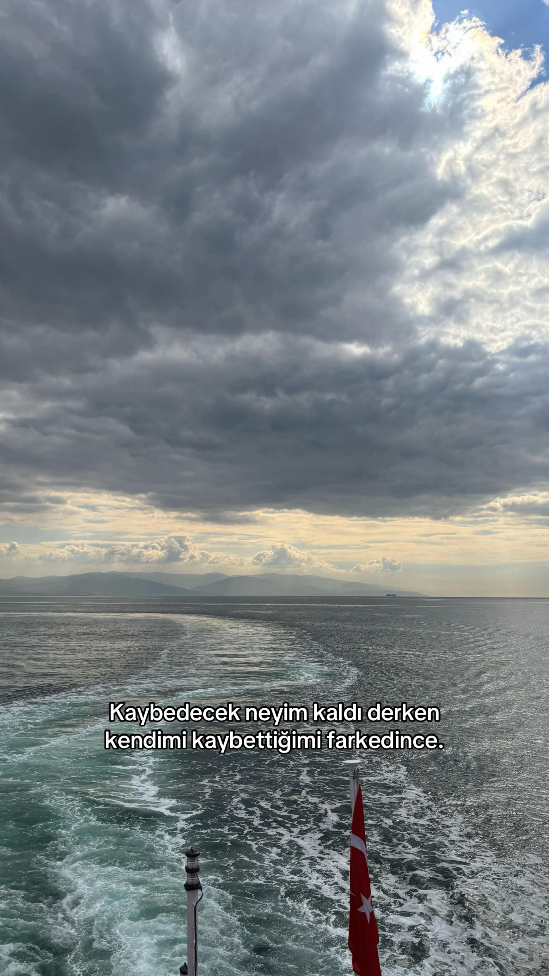 @efeturann_