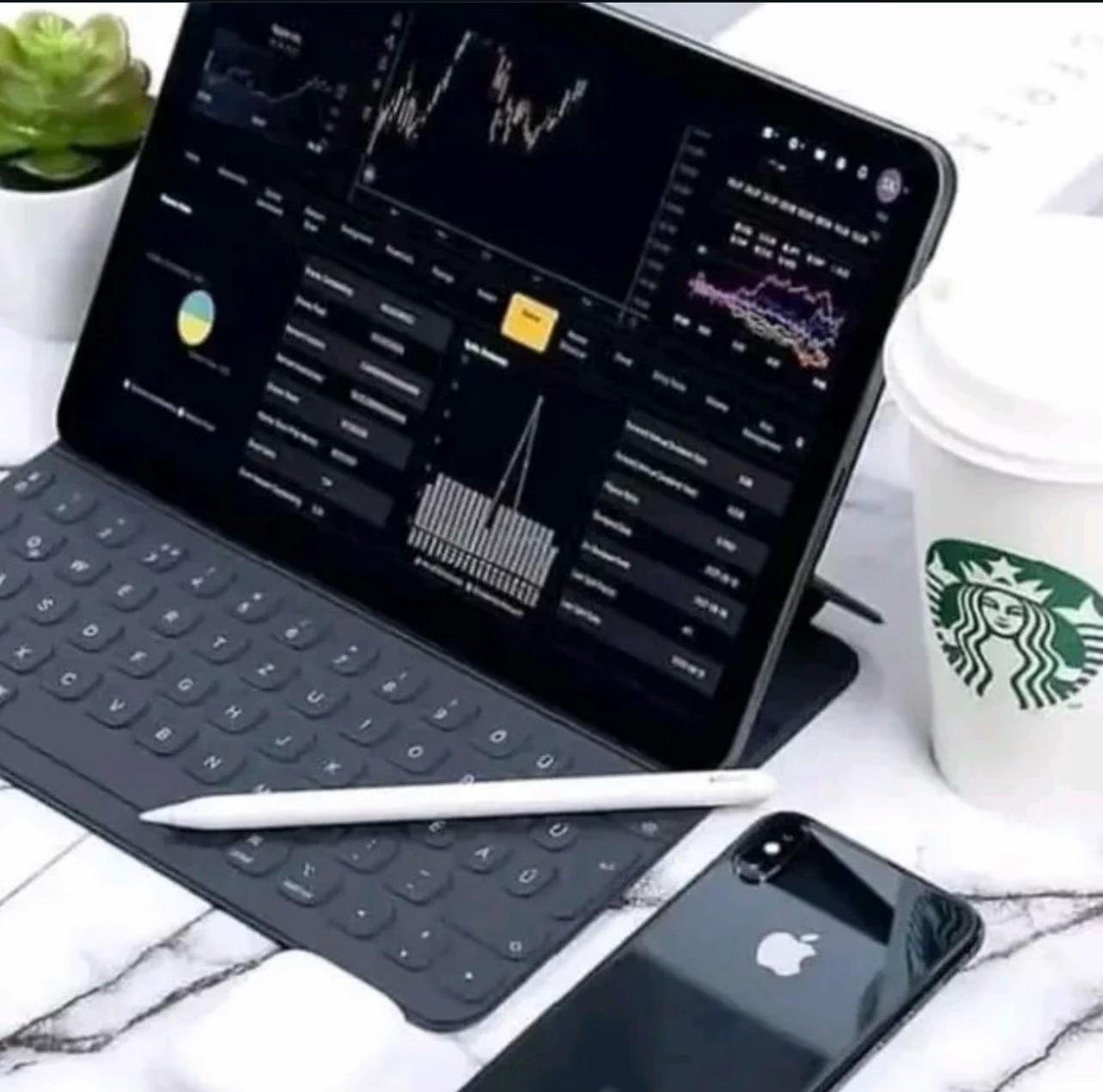 @Katrina 📊🖥️