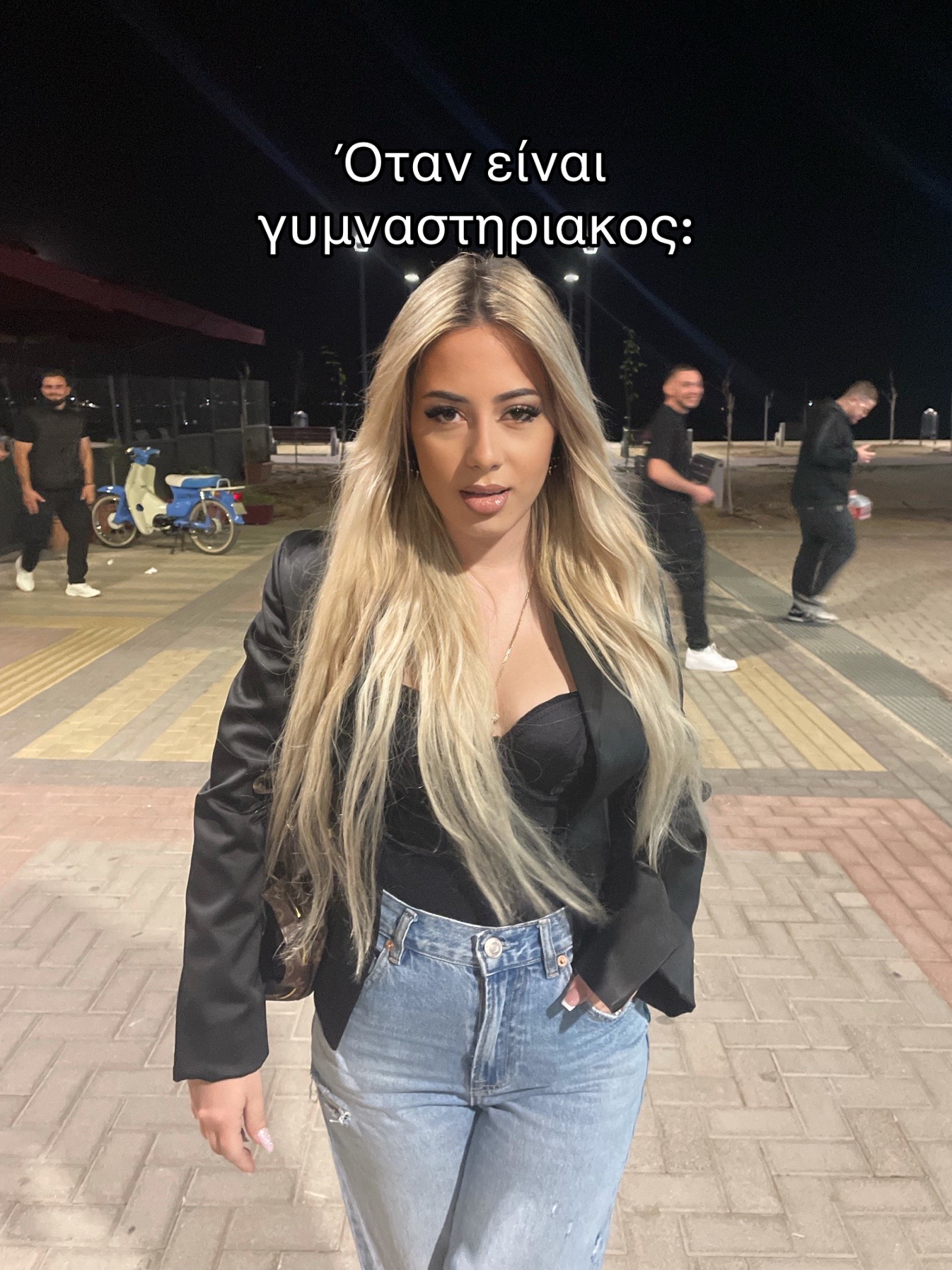 @Kampani_