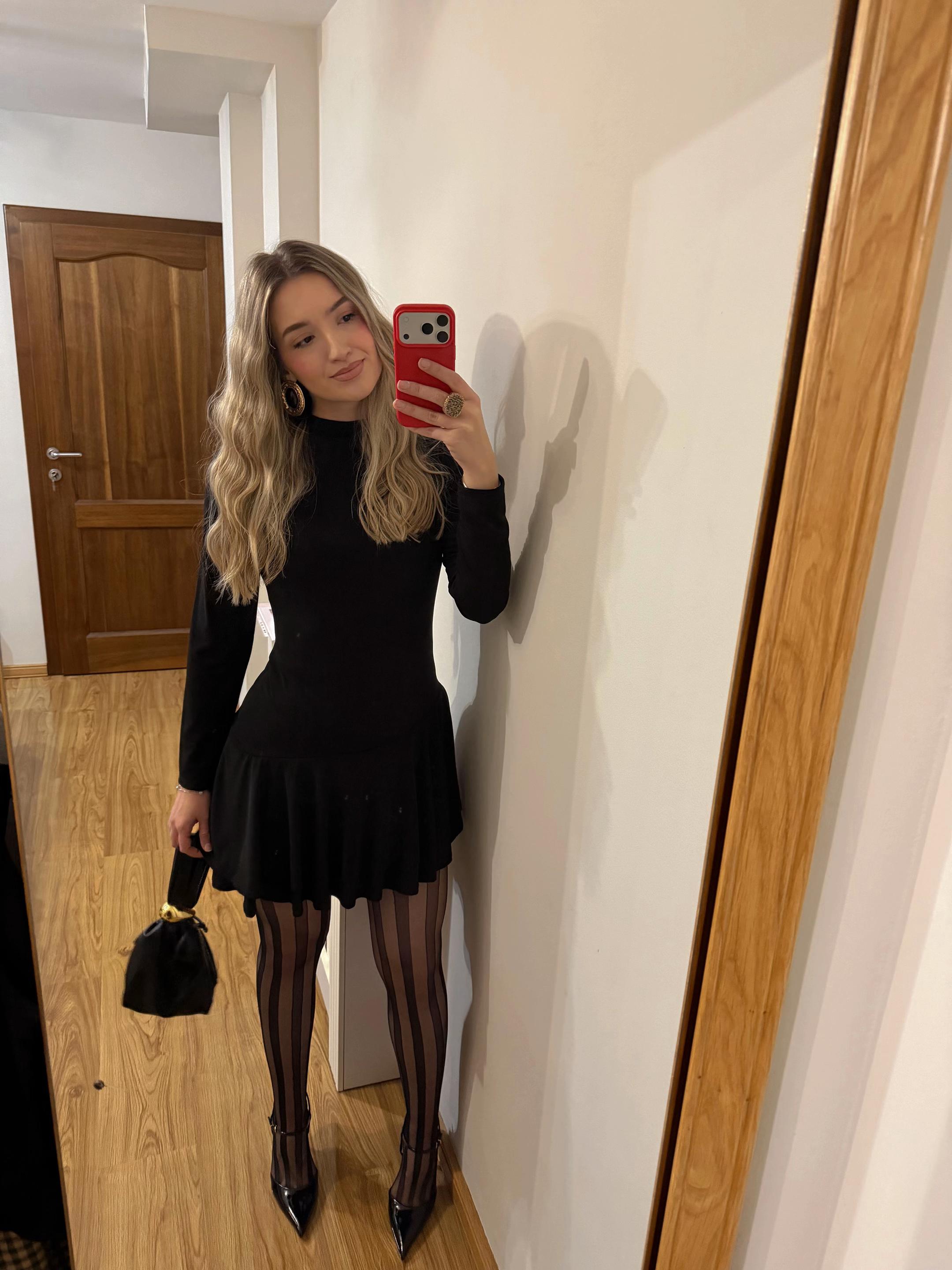 @mlleiiva