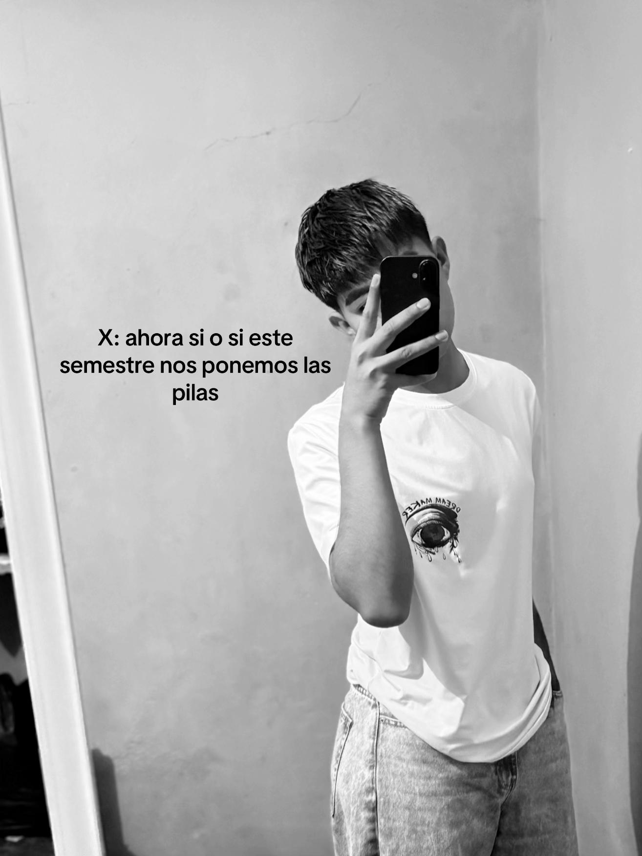 @SoyyyAlex