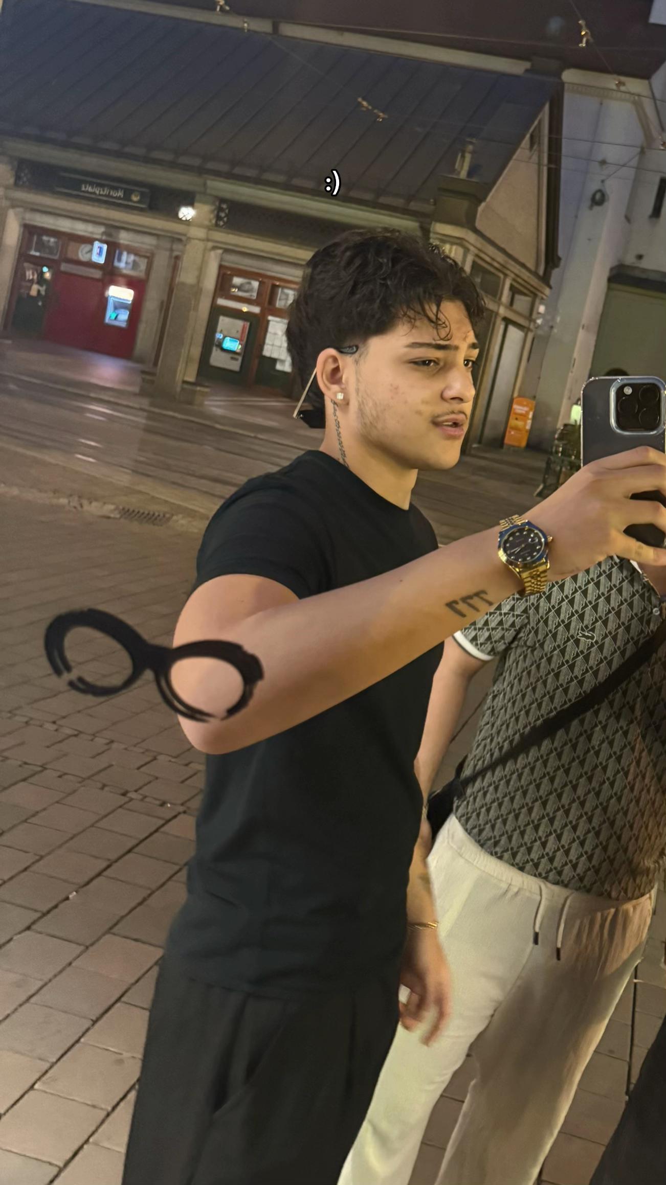 @Koraay