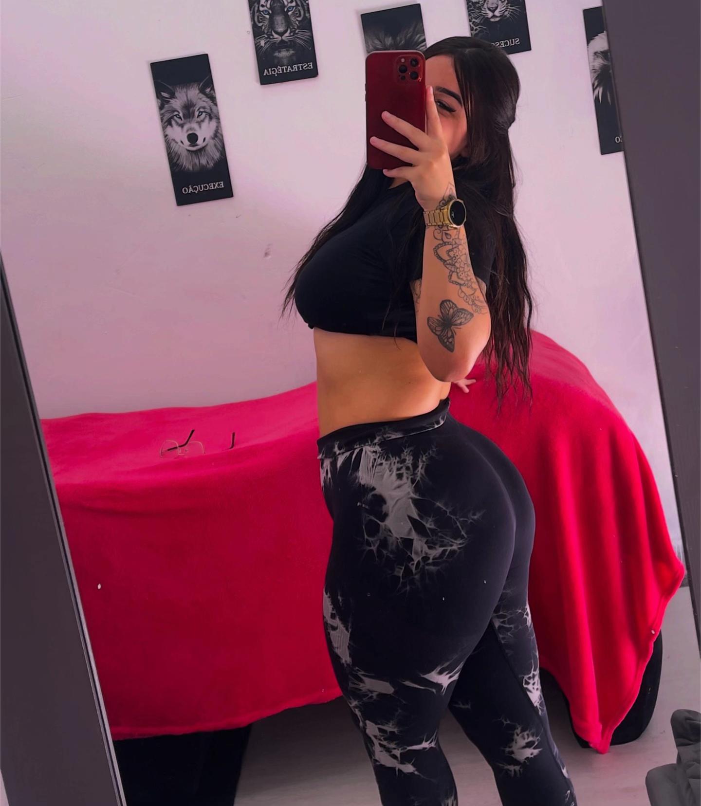@Thaiz Cardoso
