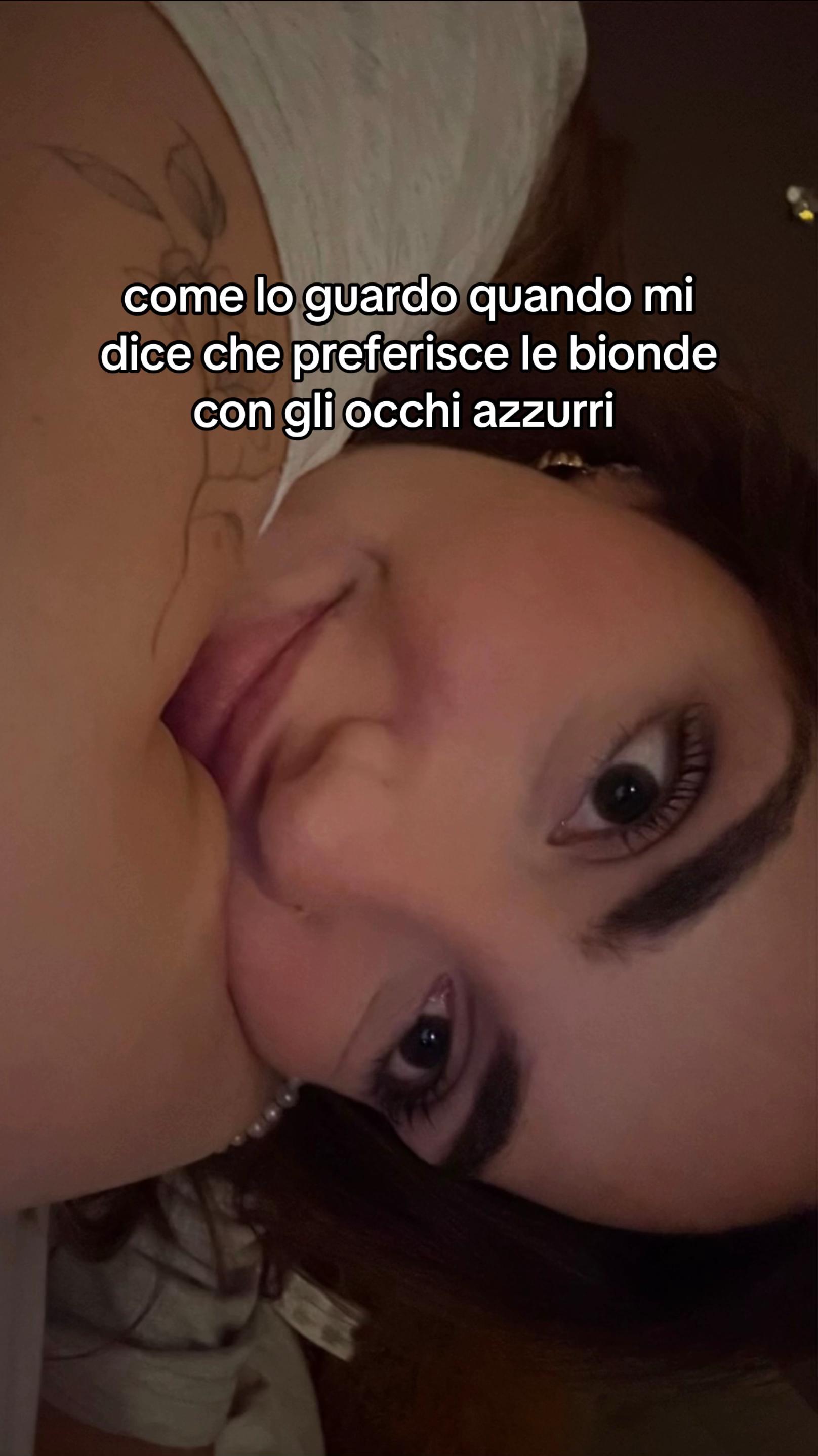 @🧸