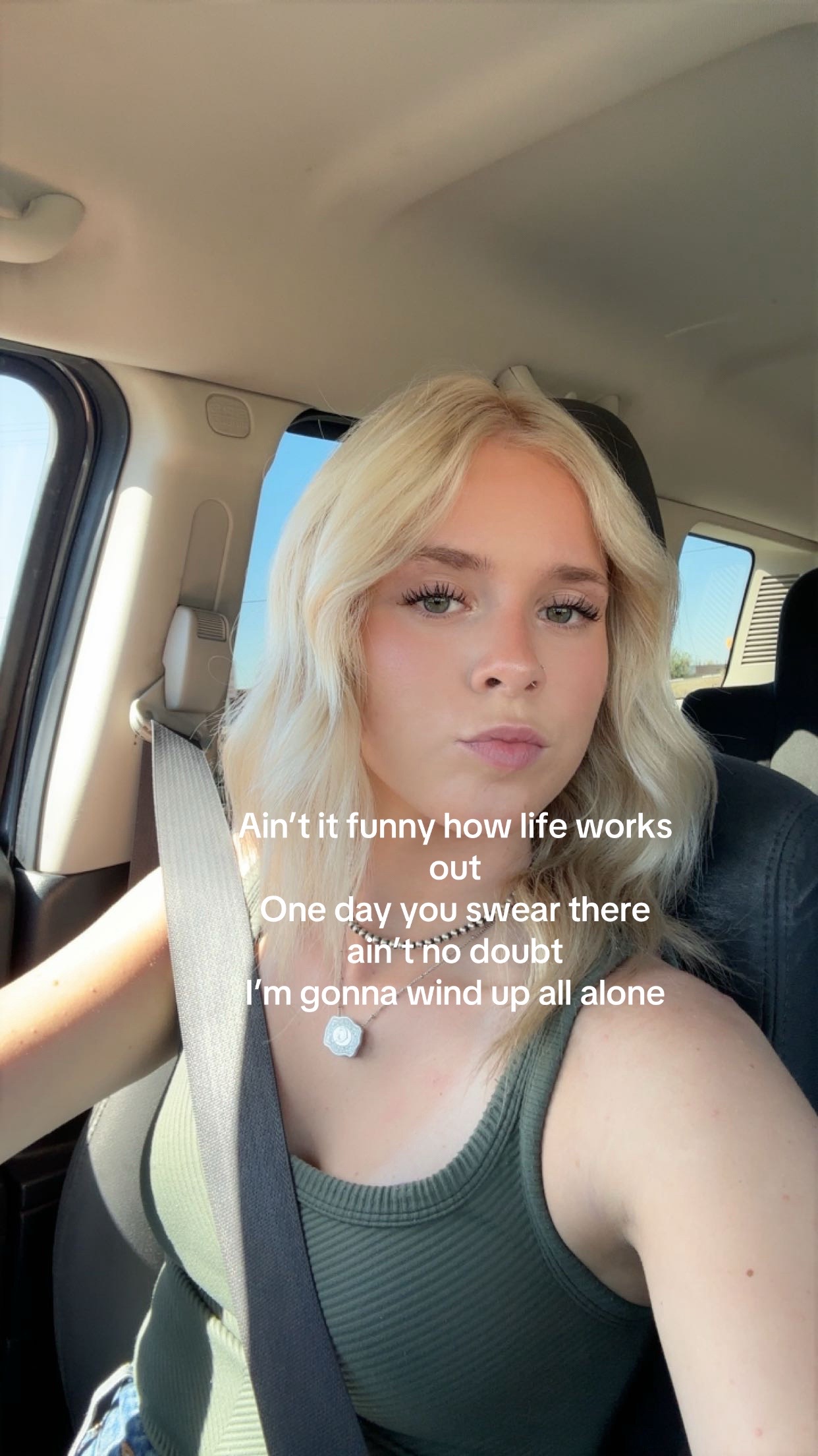 @oliviajlove