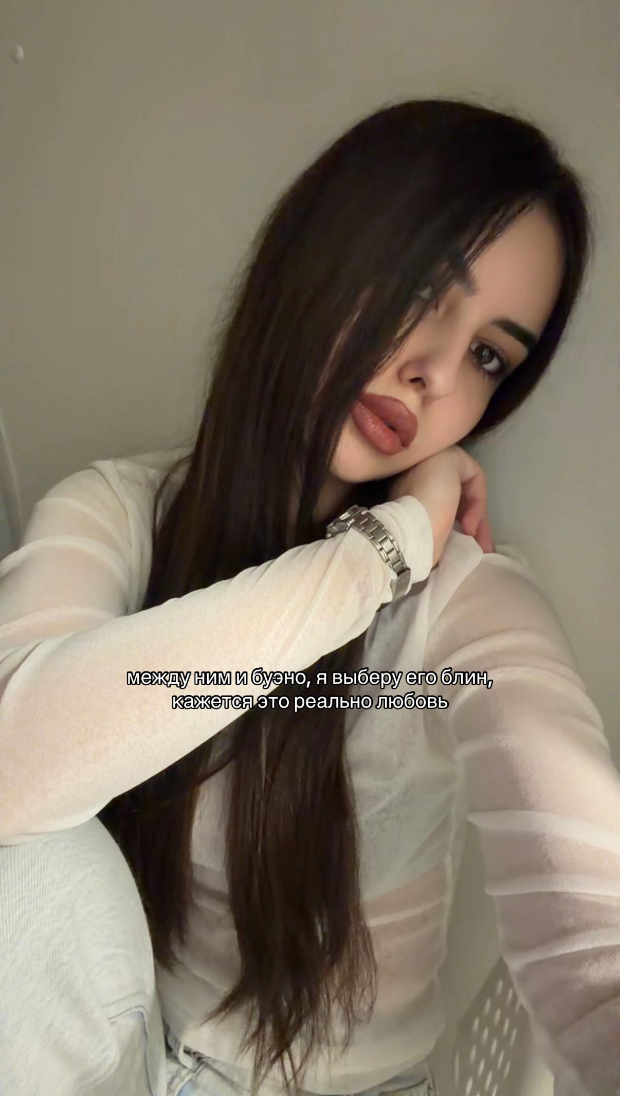 @Rozirina737