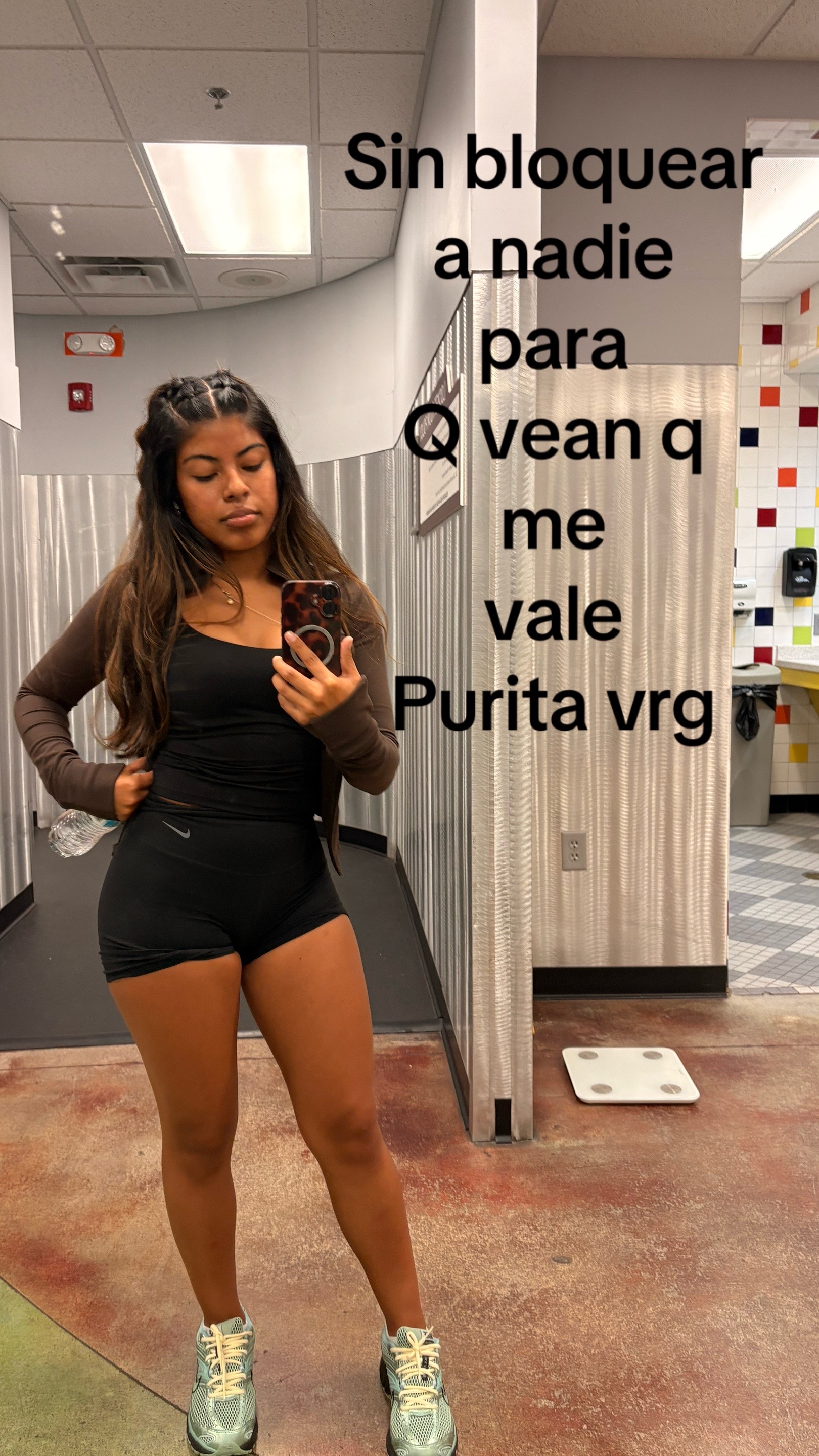 @✨🪽