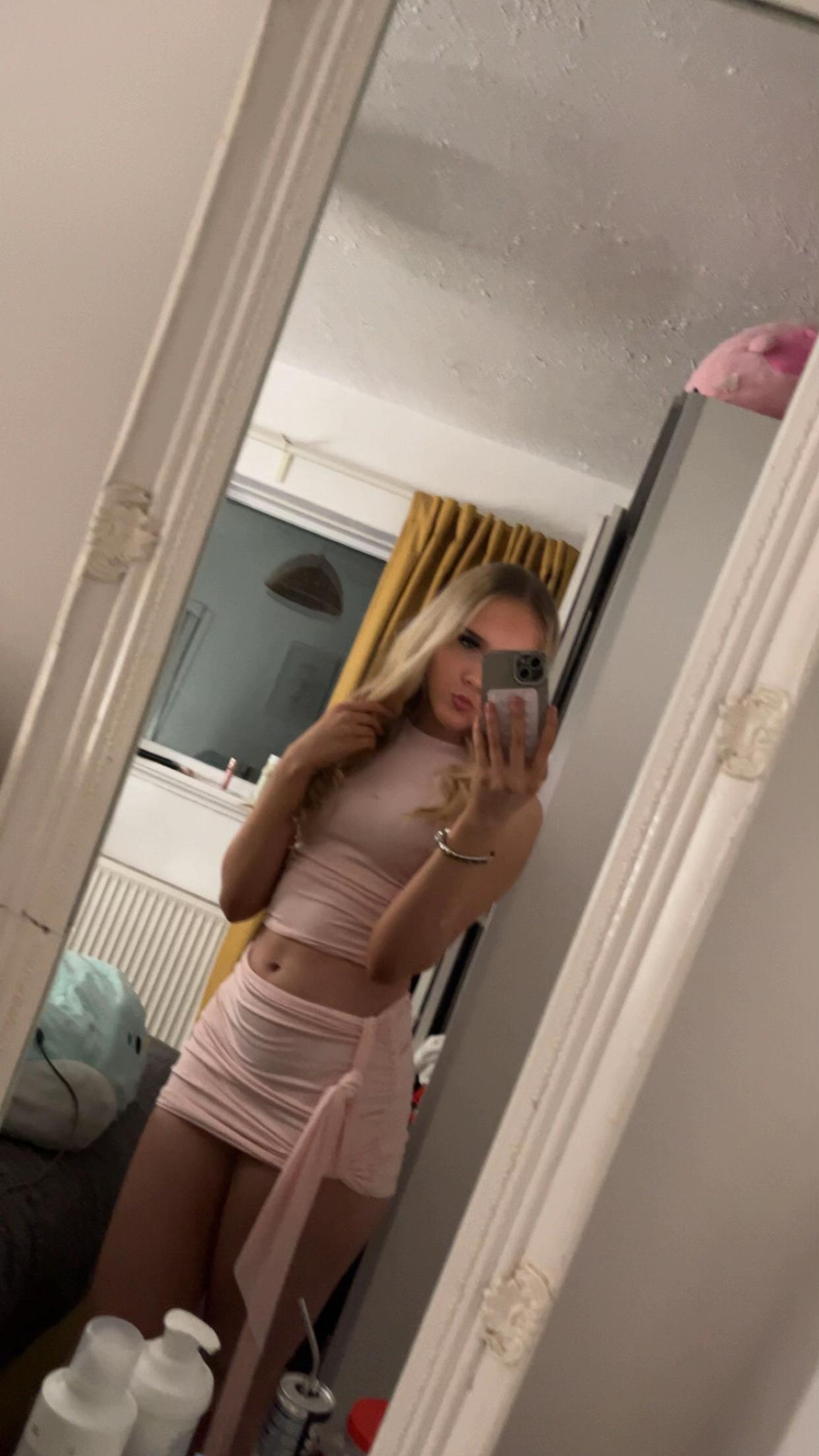 @𝐚𝐦𝐞𝐥𝐢𝐚🤍