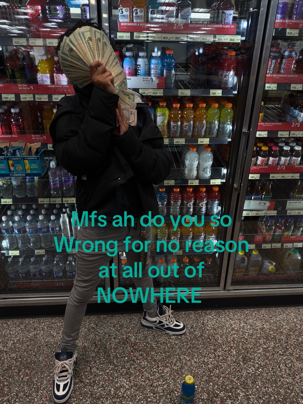 @⃟