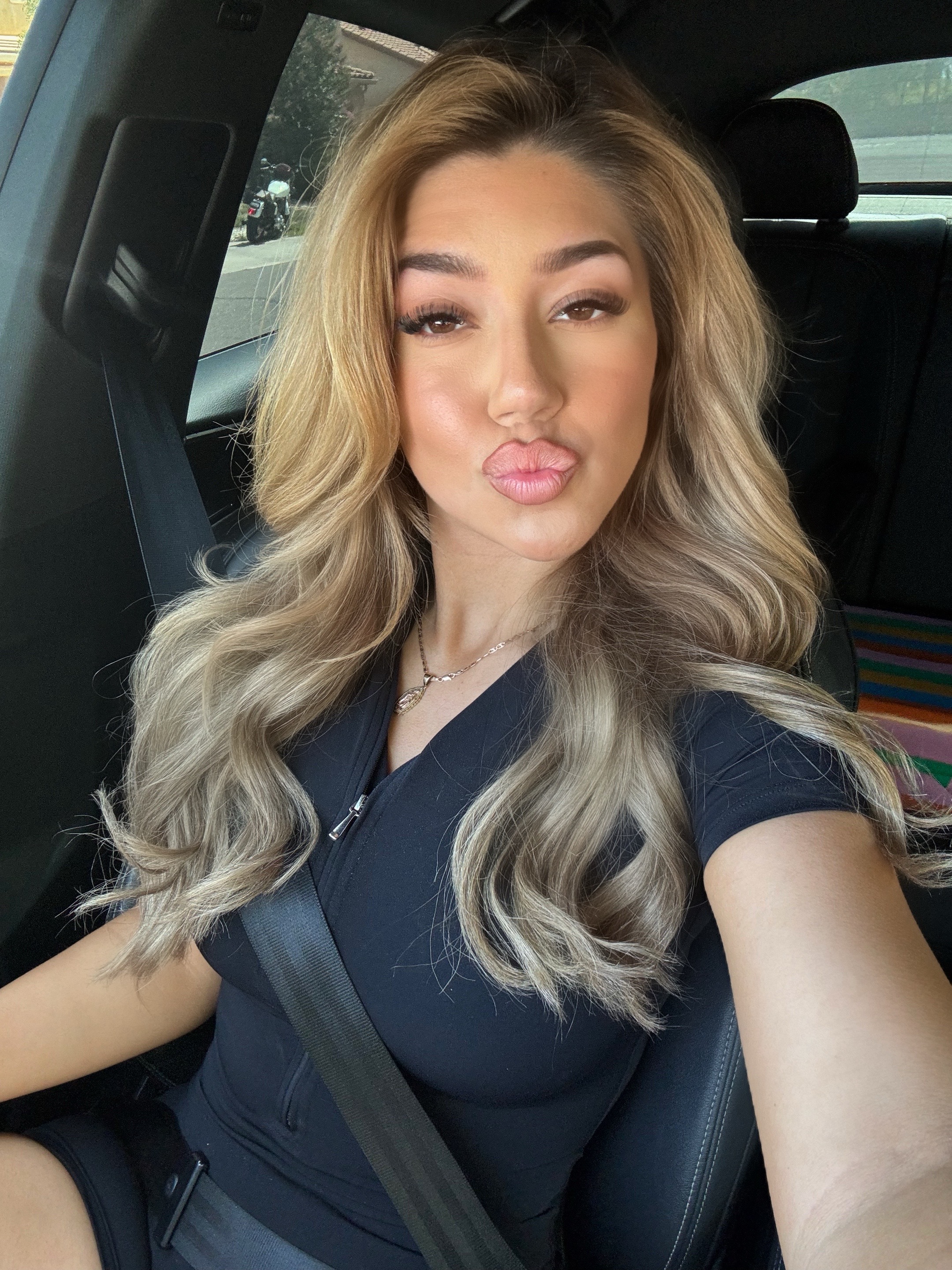 @Alyssityy