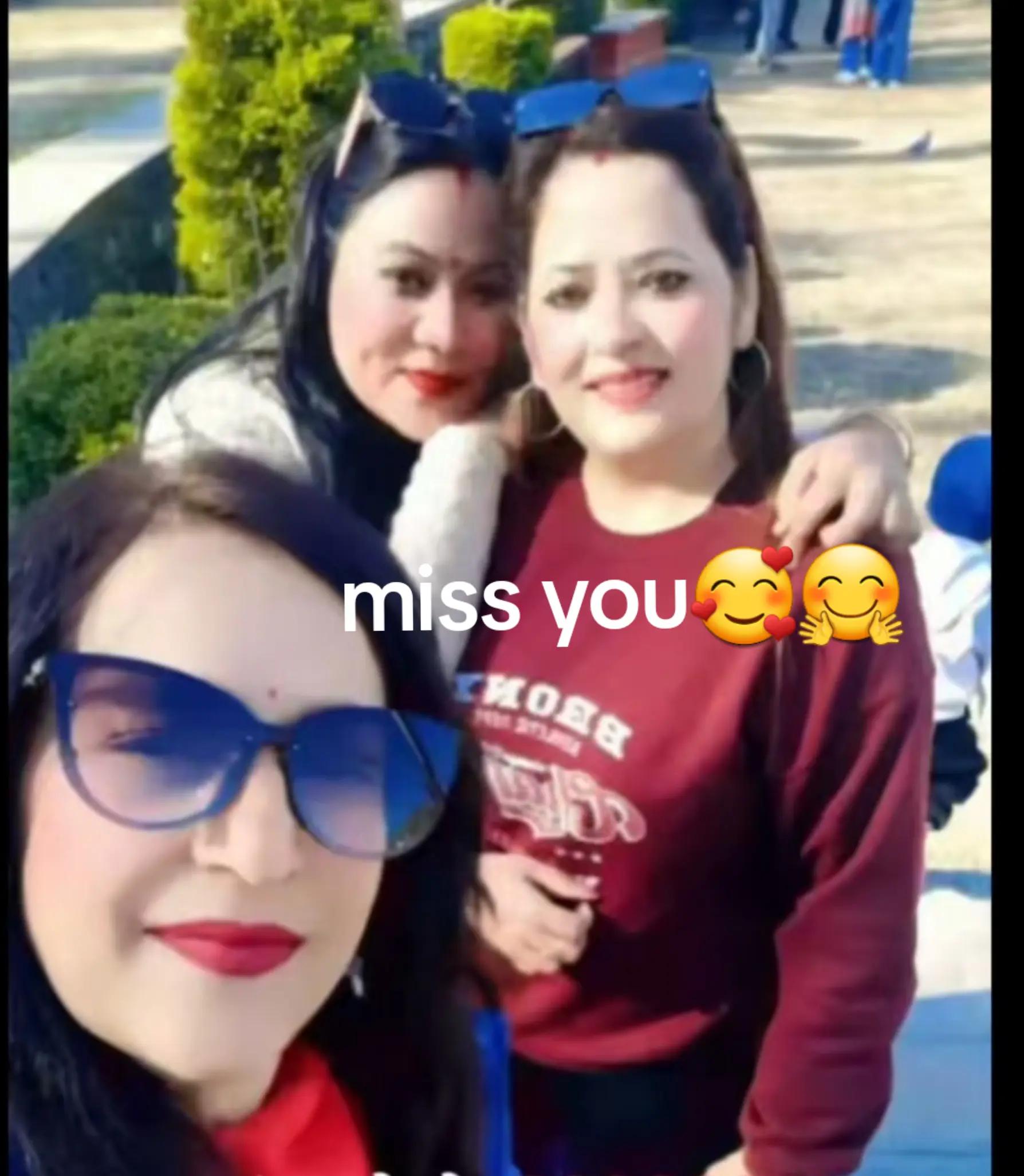 @Priyansha & Prabesh mom