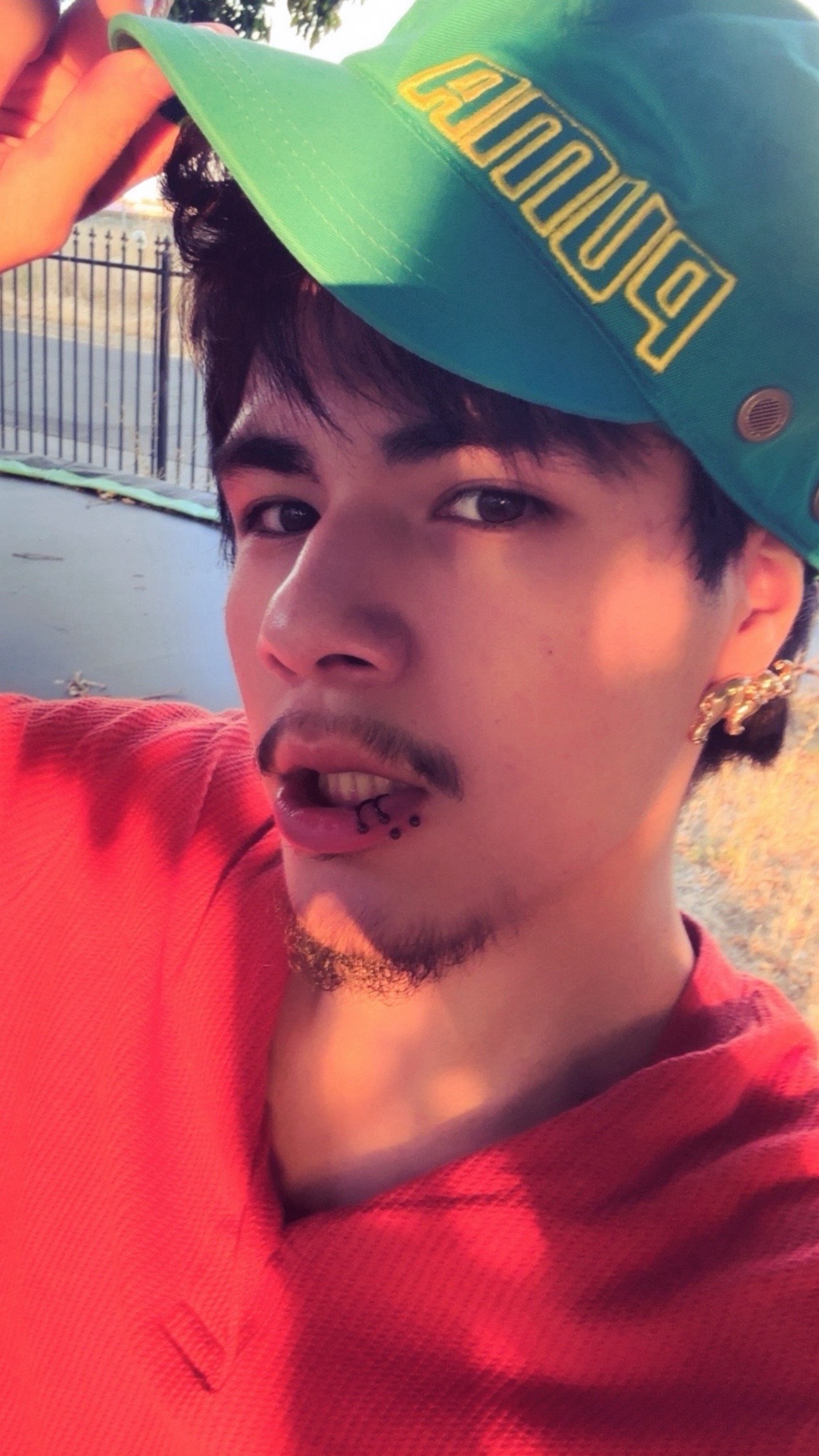 @🫗