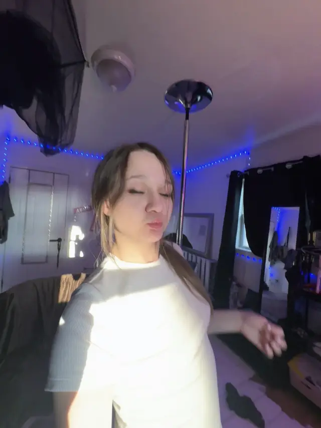 @user56616057176