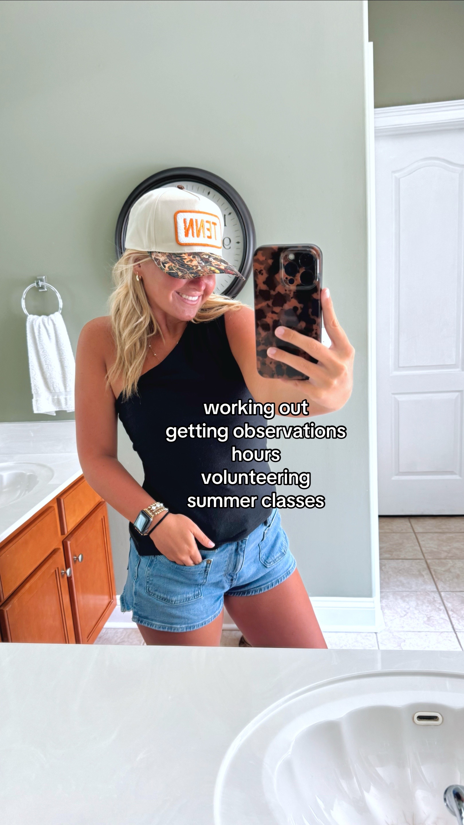 @COURTNEY MARIE🪩🐅🤸&zwj;♀️💌